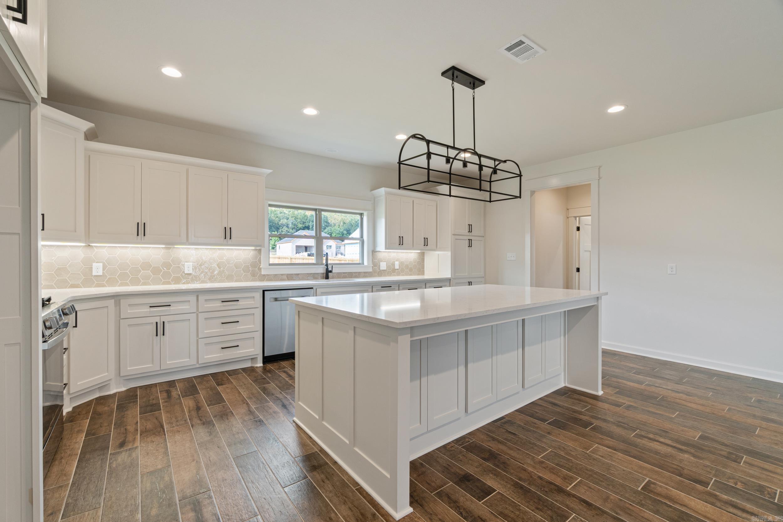 1025 Ridge View  Vilonia, AR