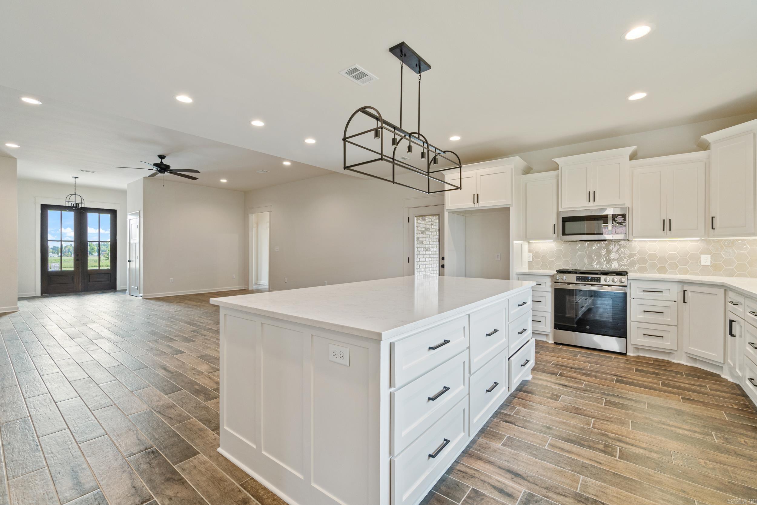 1025 Ridge View  Vilonia, AR