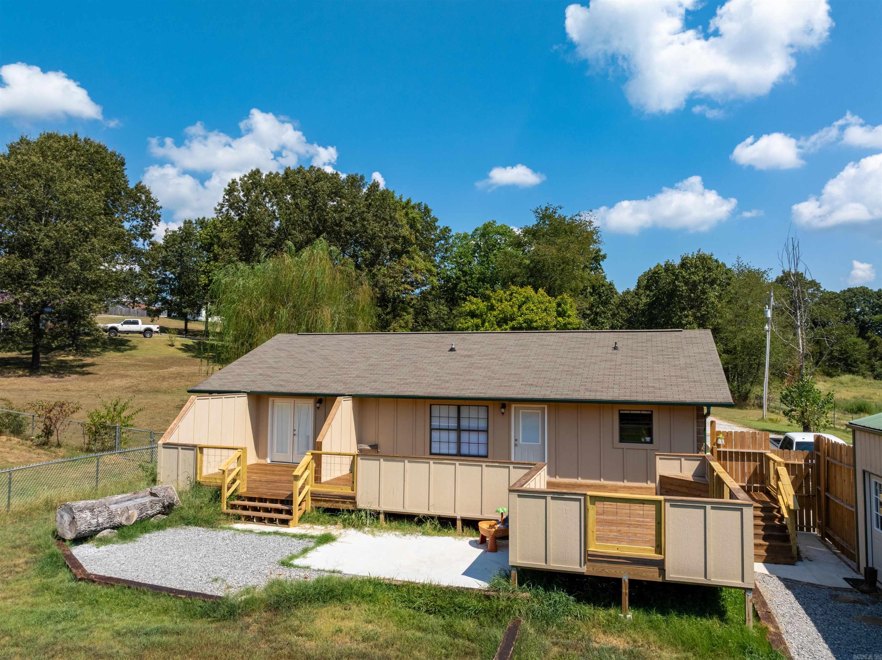 147 Pleasant Hills Rd  Batesville, AR