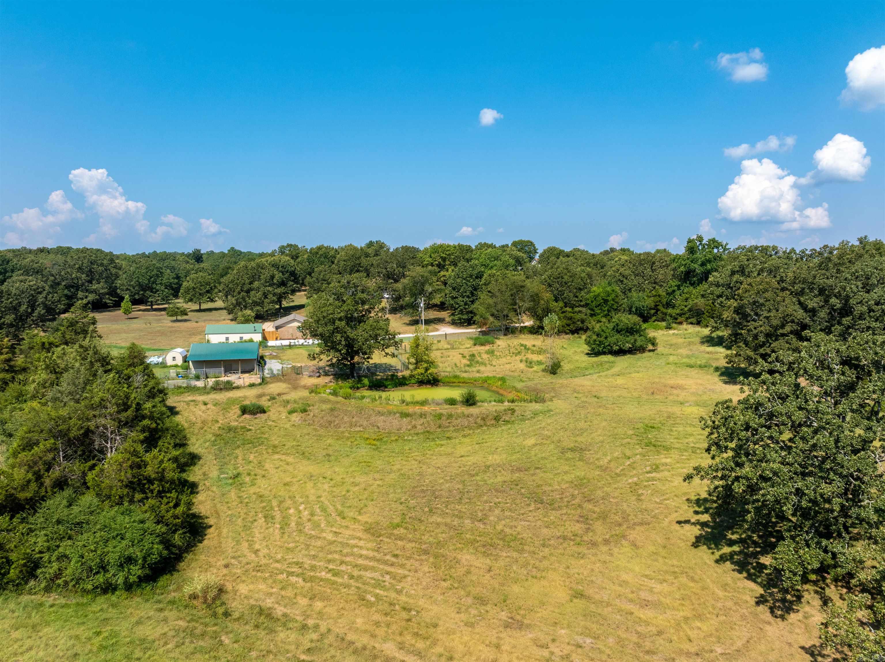 147 Pleasant Hills Rd  Batesville, AR
