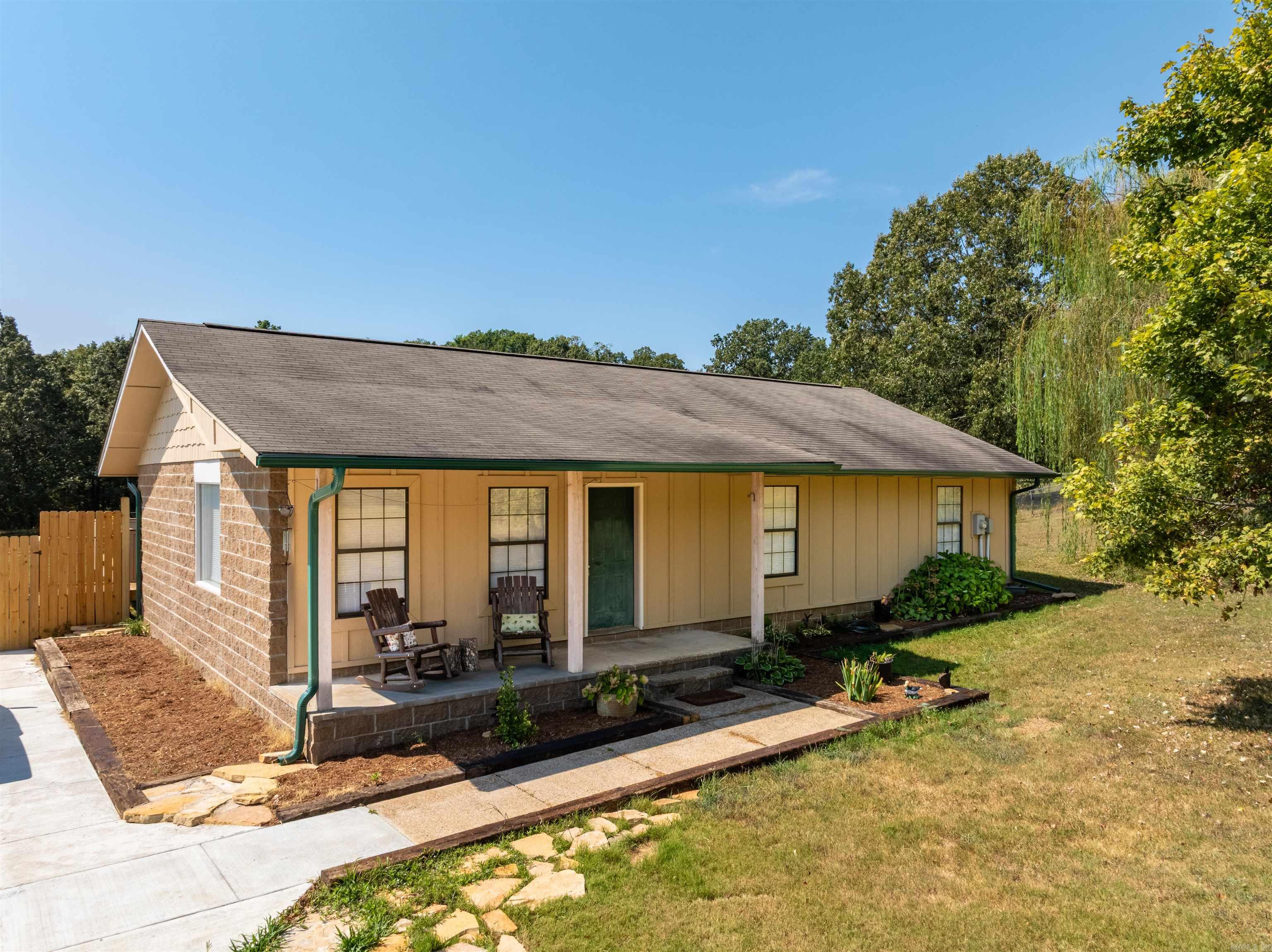 147 Pleasant Hills Rd  Batesville, AR