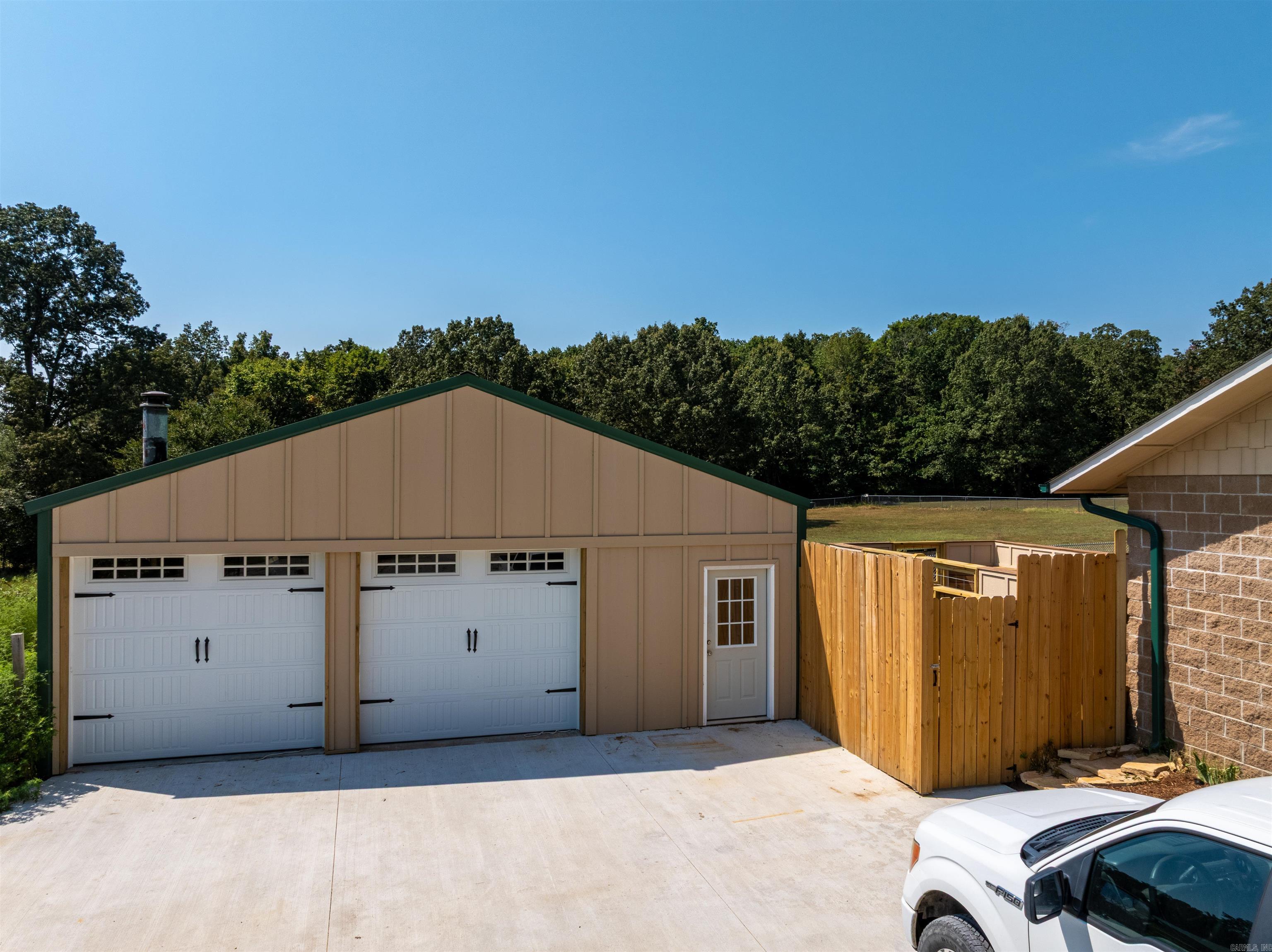147 Pleasant Hills Rd  Batesville, AR