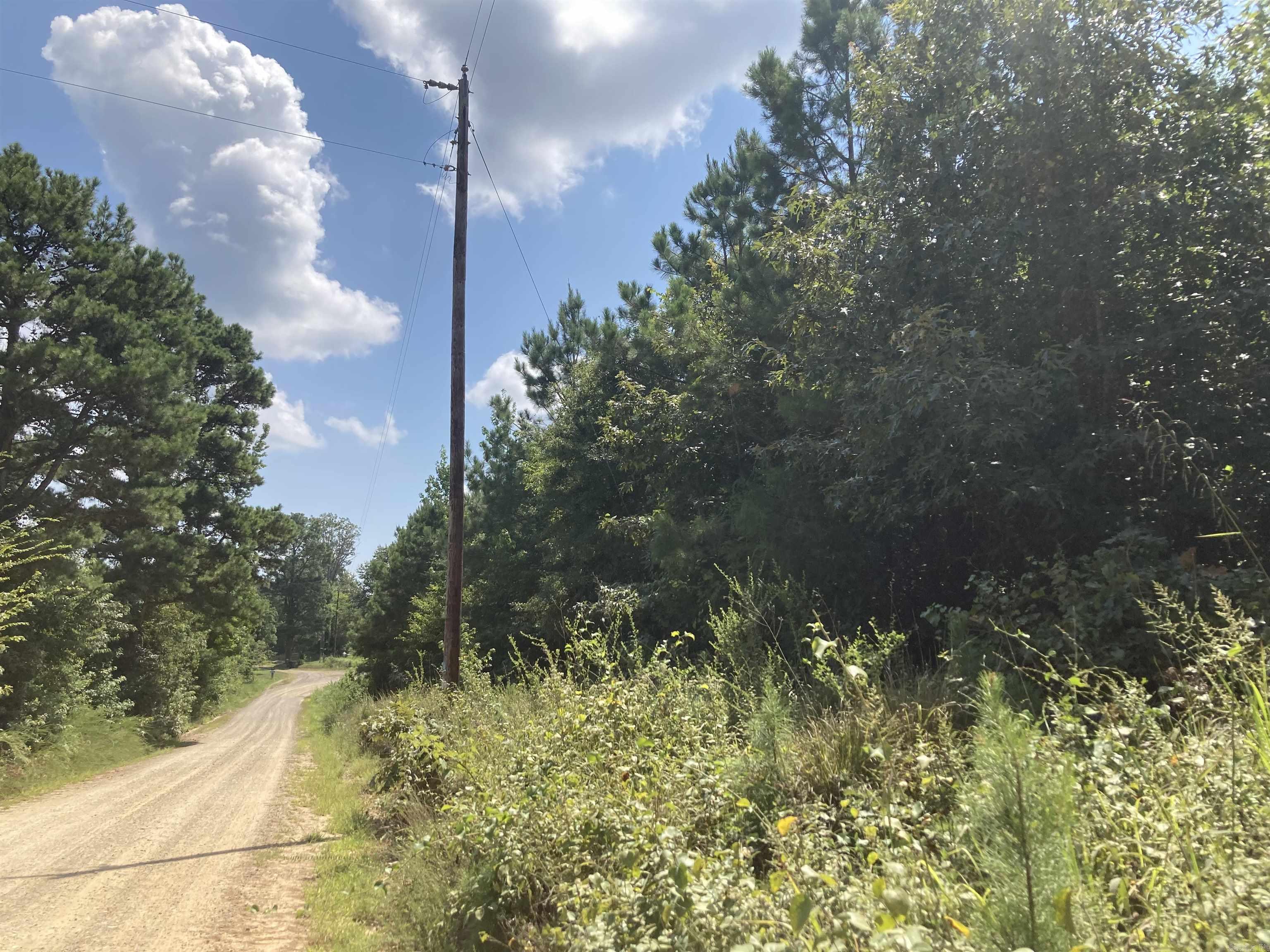 1128 Polk Road 23  Cove, AR