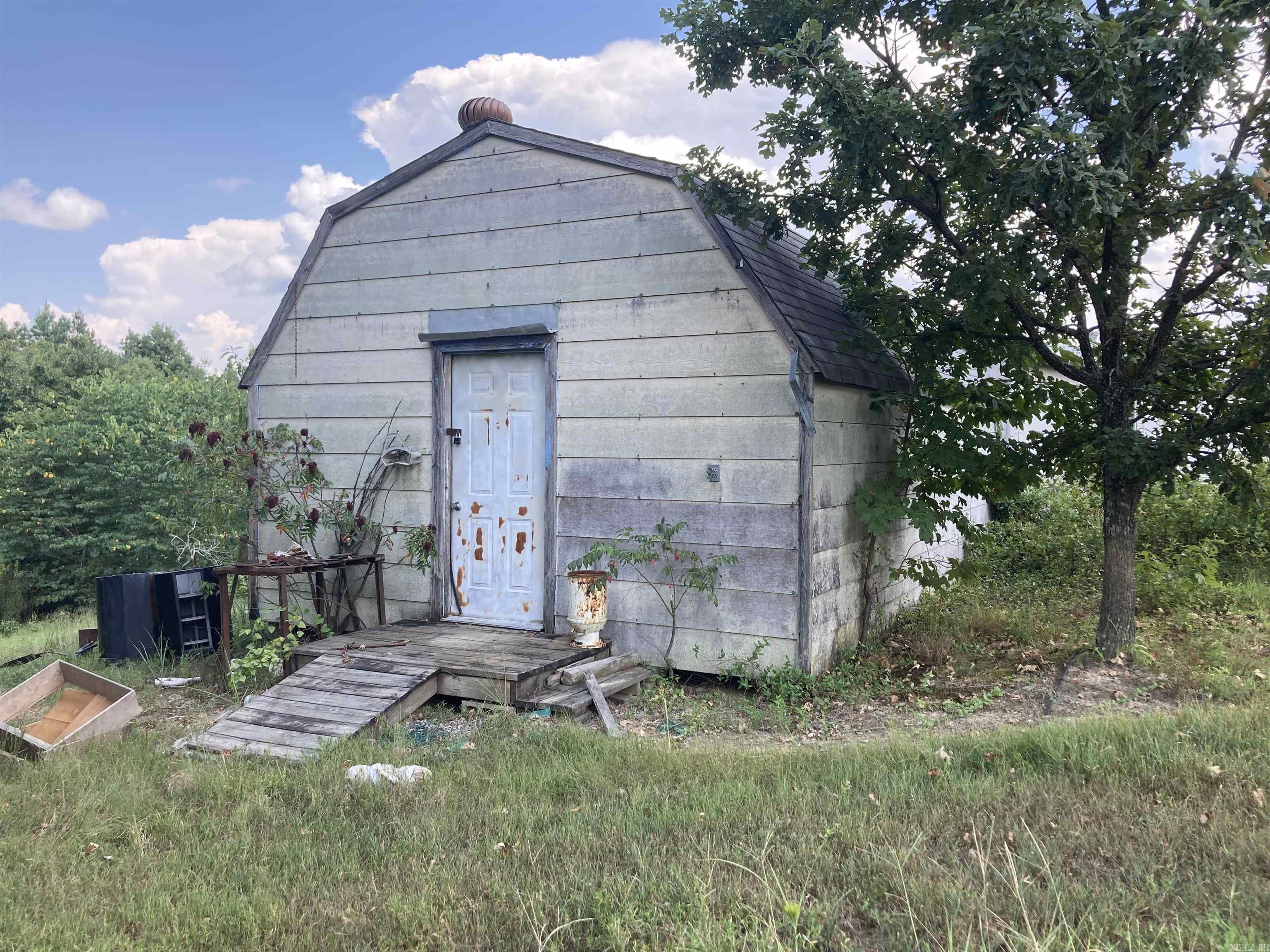 1128 Polk Road 23  Cove, AR