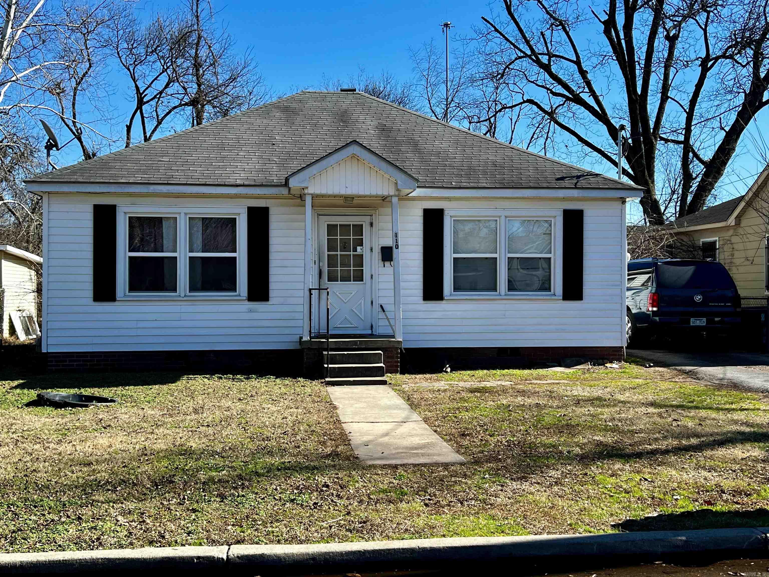 2420 Division  North Little Rock, AR