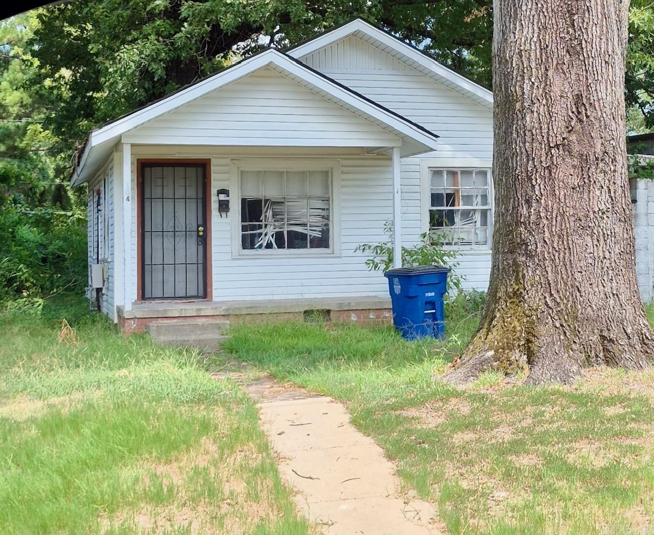 2420 Division  North Little Rock, AR