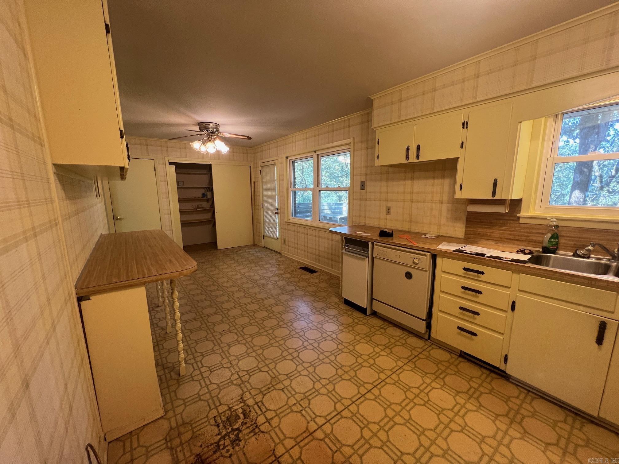 6313 Iroquois  North Little Rock, AR
