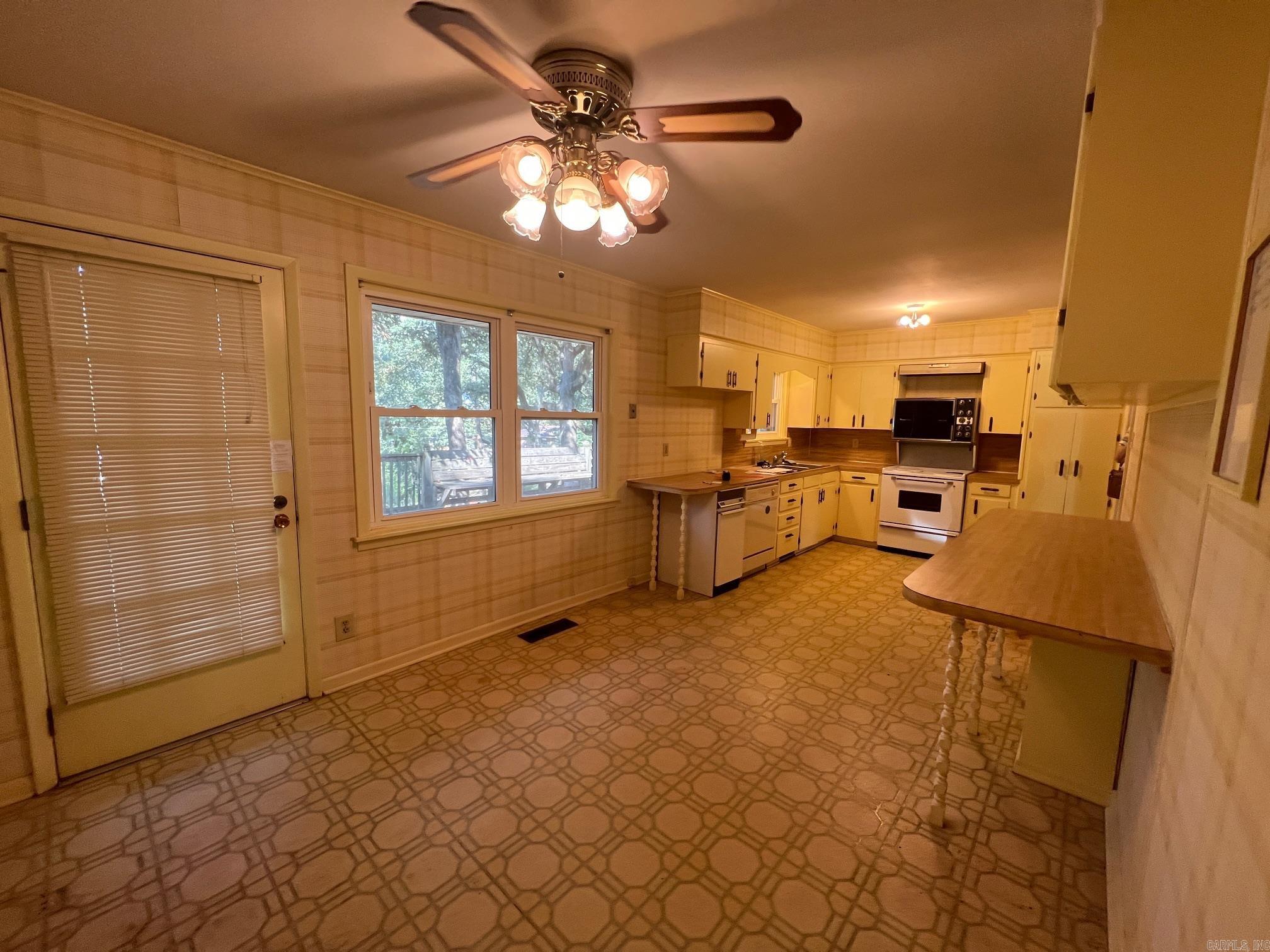 6313 Iroquois  North Little Rock, AR