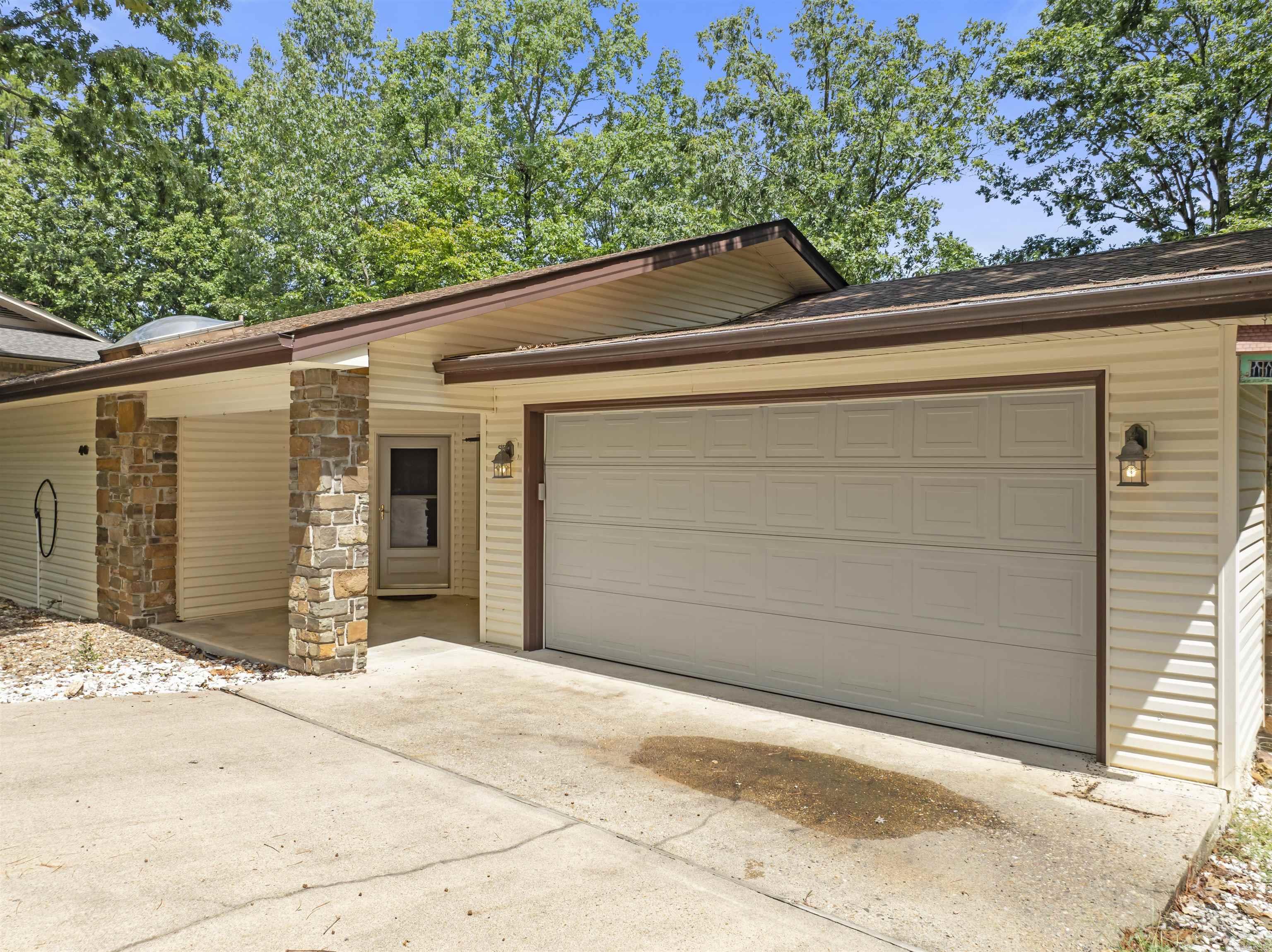 46 Acceso Circle Hot Springs Village, AR 71909