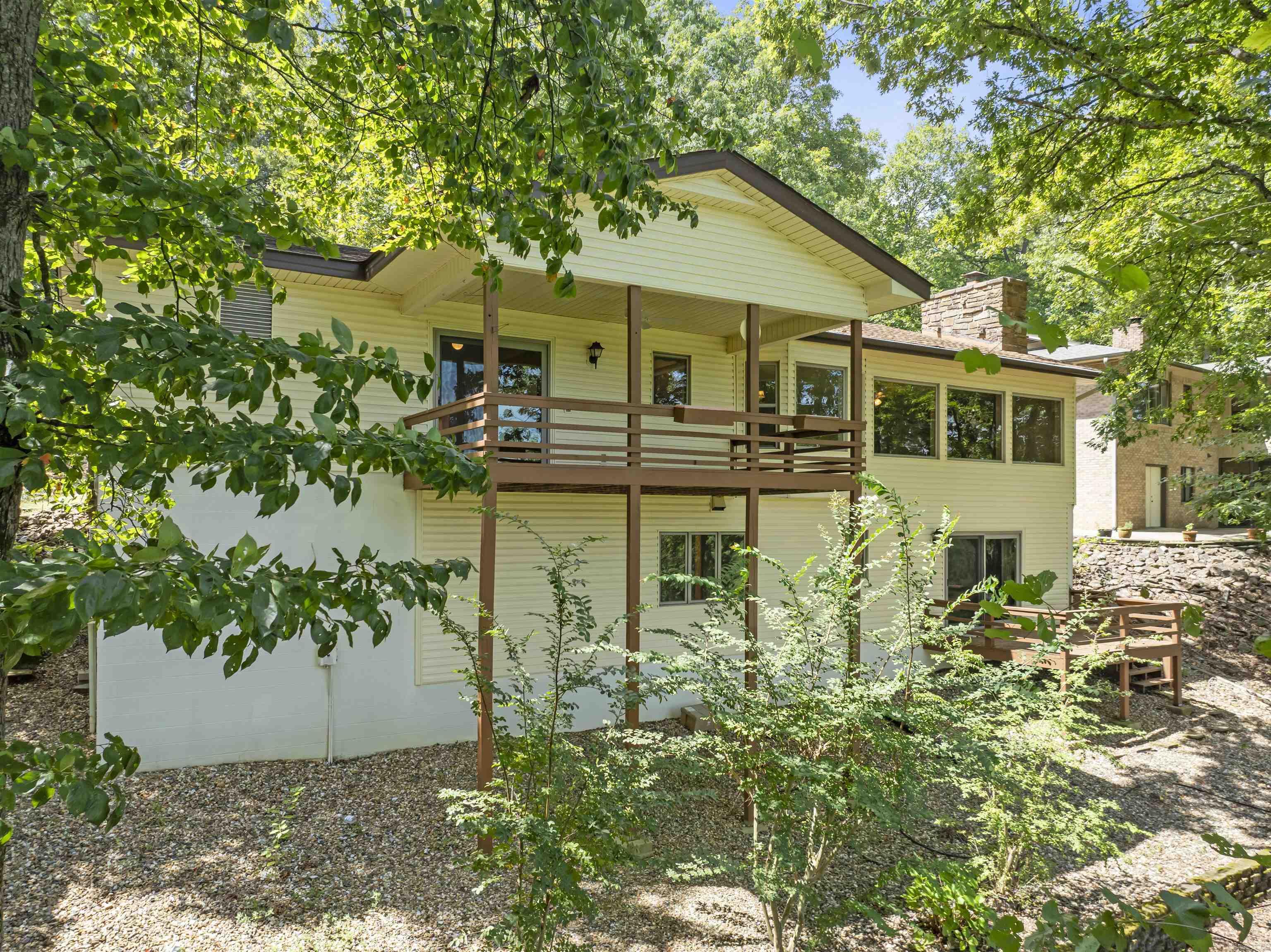46 Acceso Circle Hot Springs Village, AR 71909