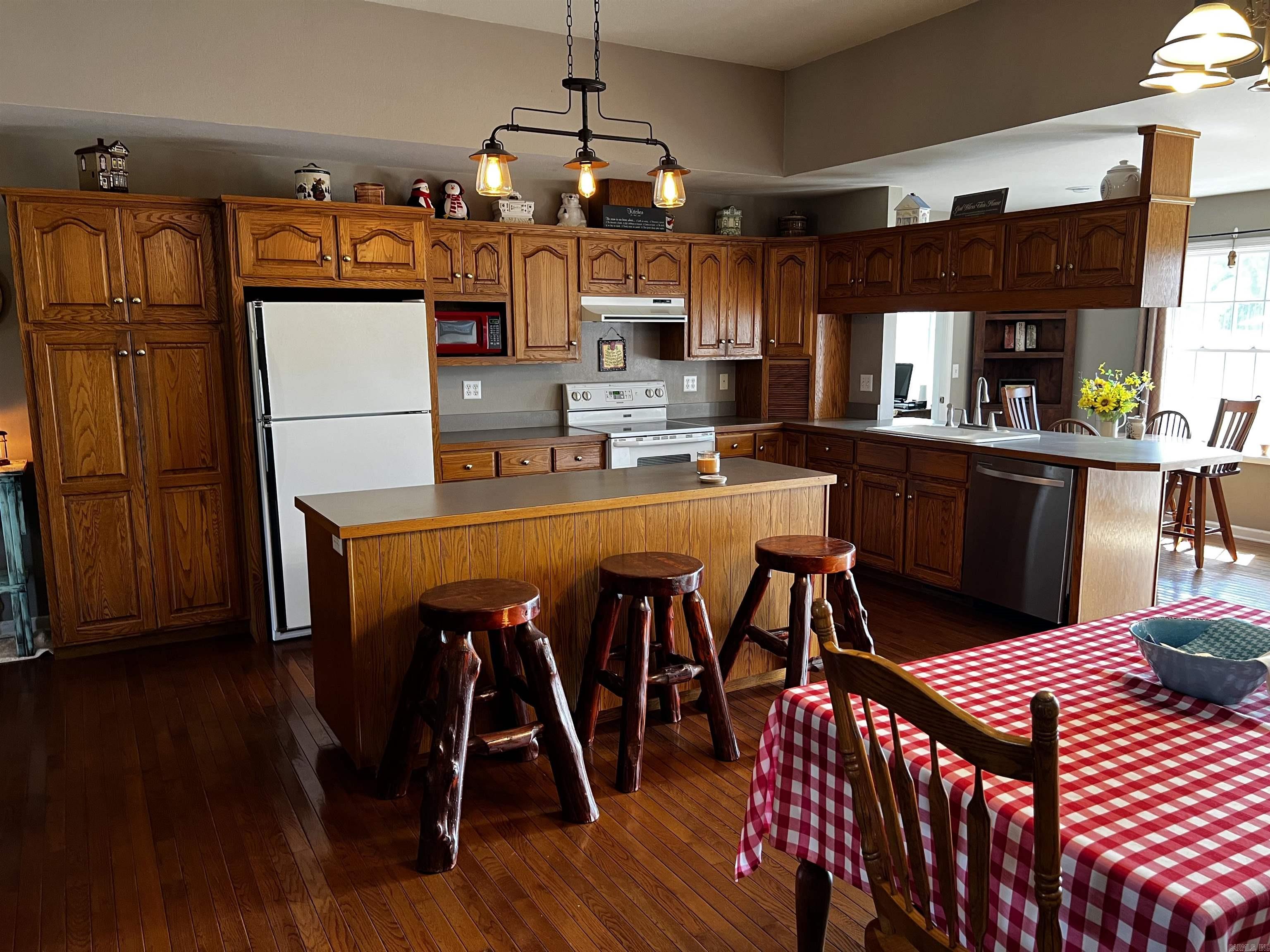 715 River Bluff Road Heber Springs, AR 72543