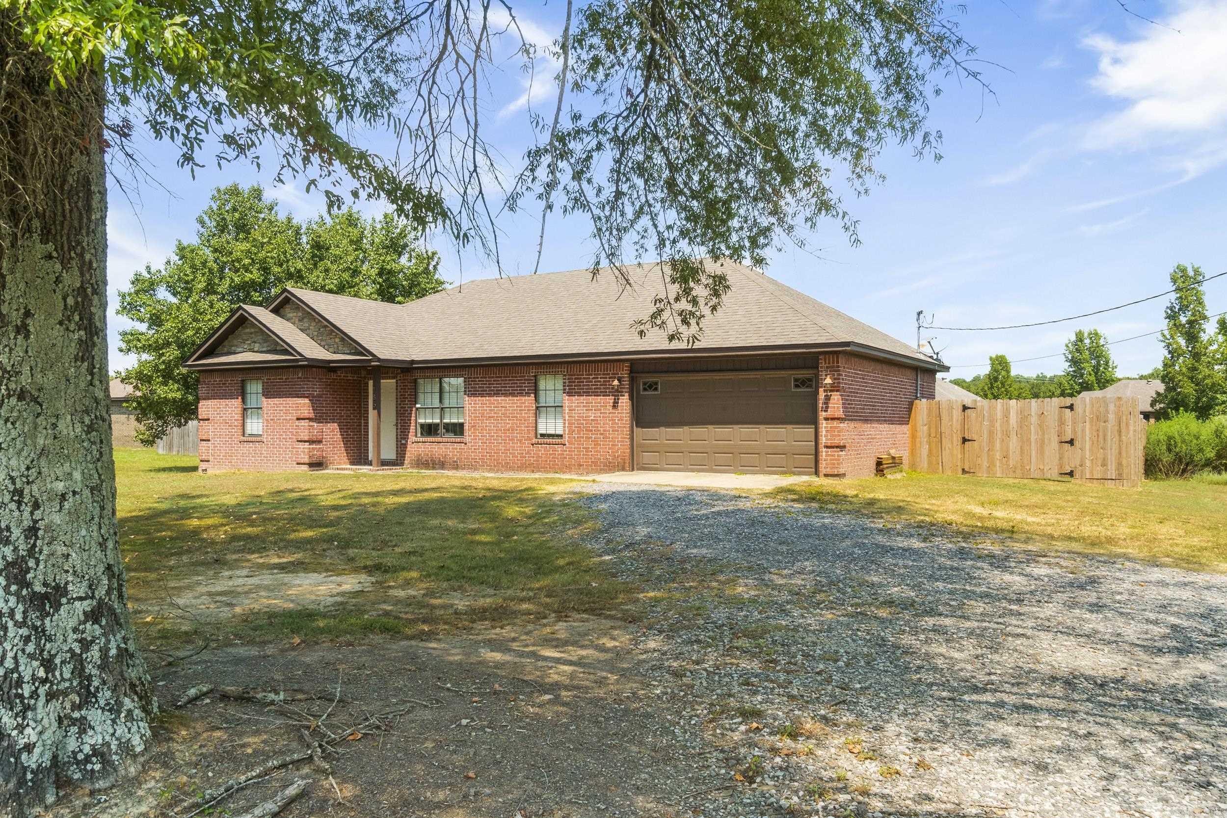 185 Highway 11  Searcy, AR