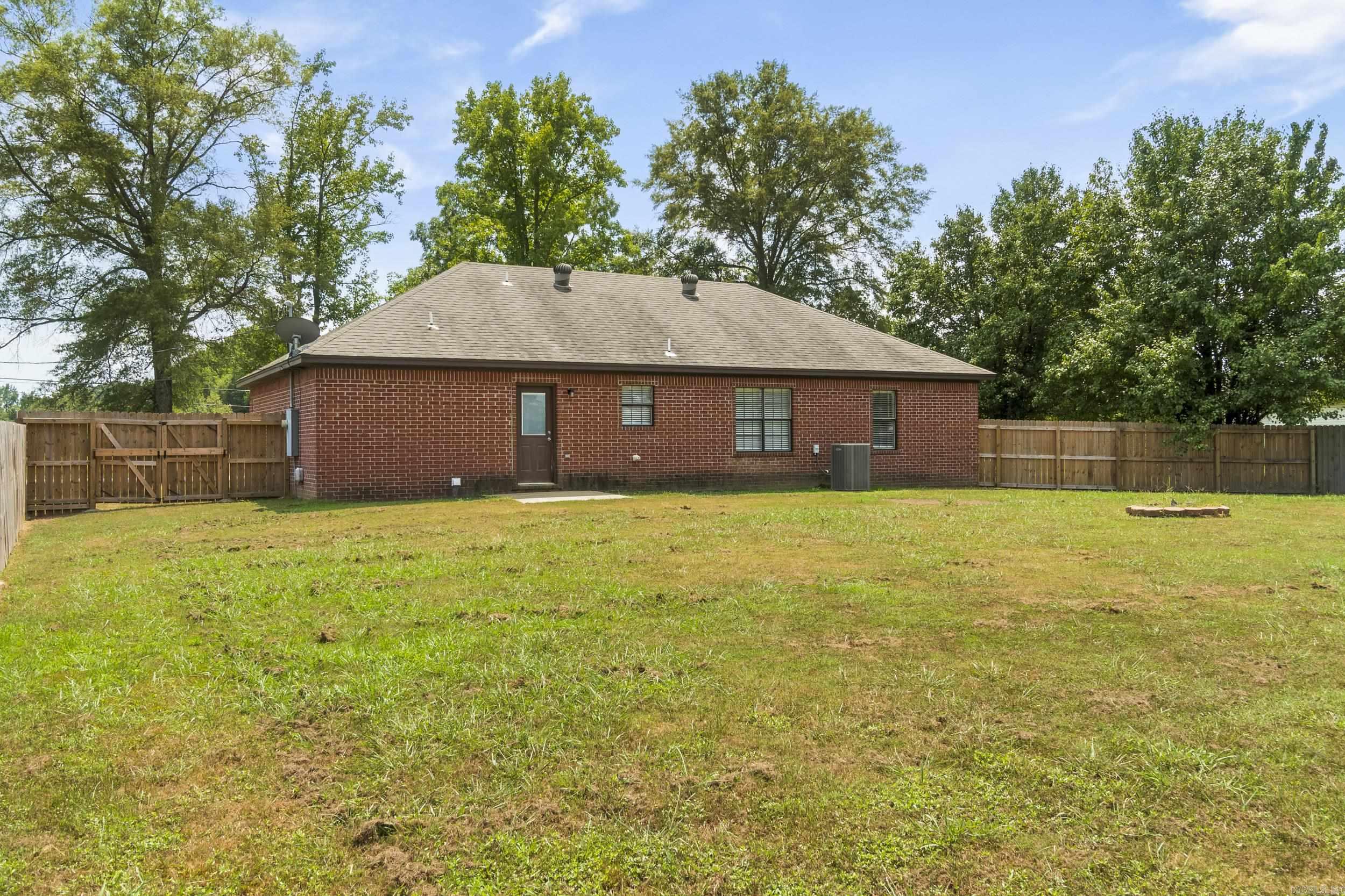 185 Highway 11  Searcy, AR