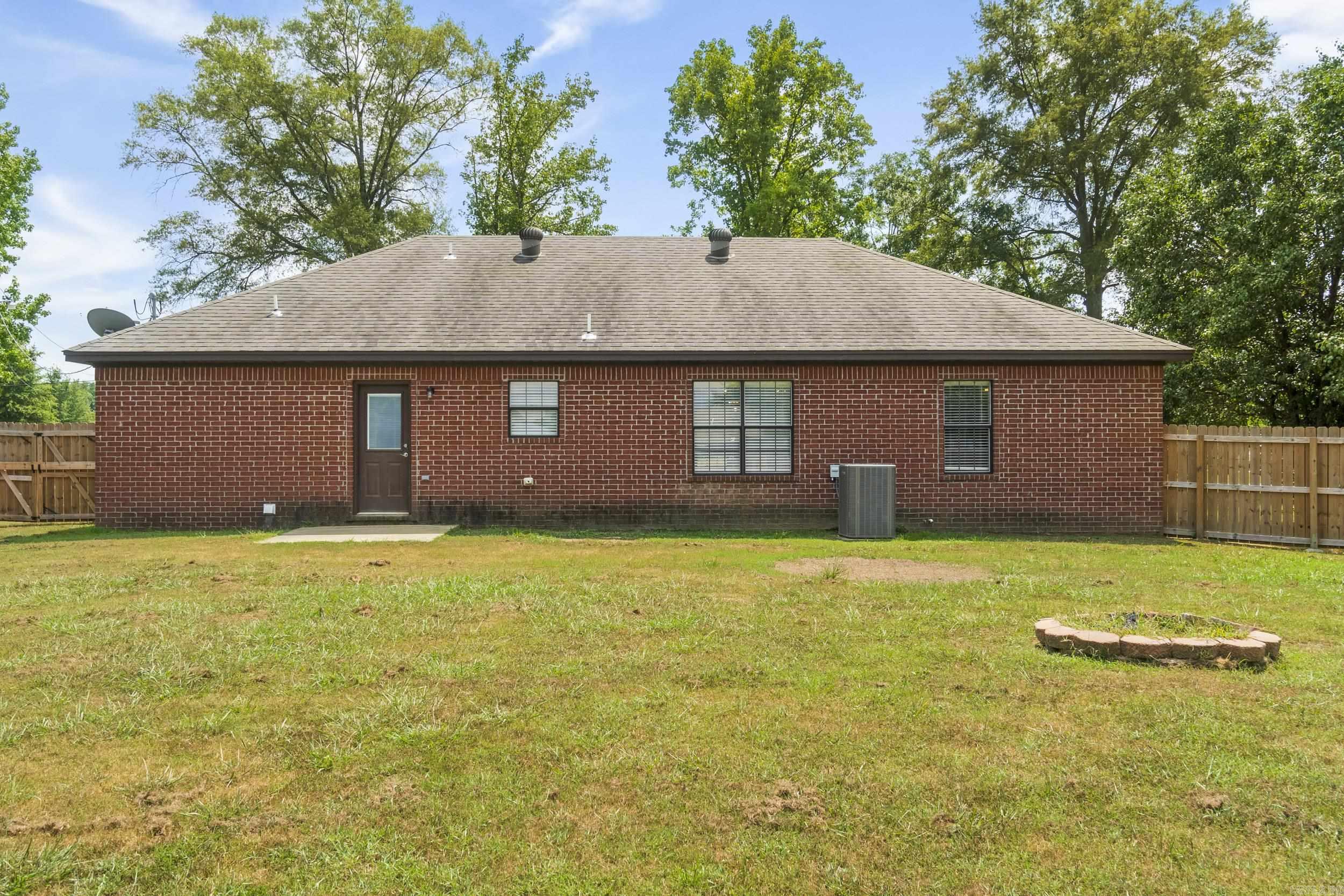185 Highway 11  Searcy, AR