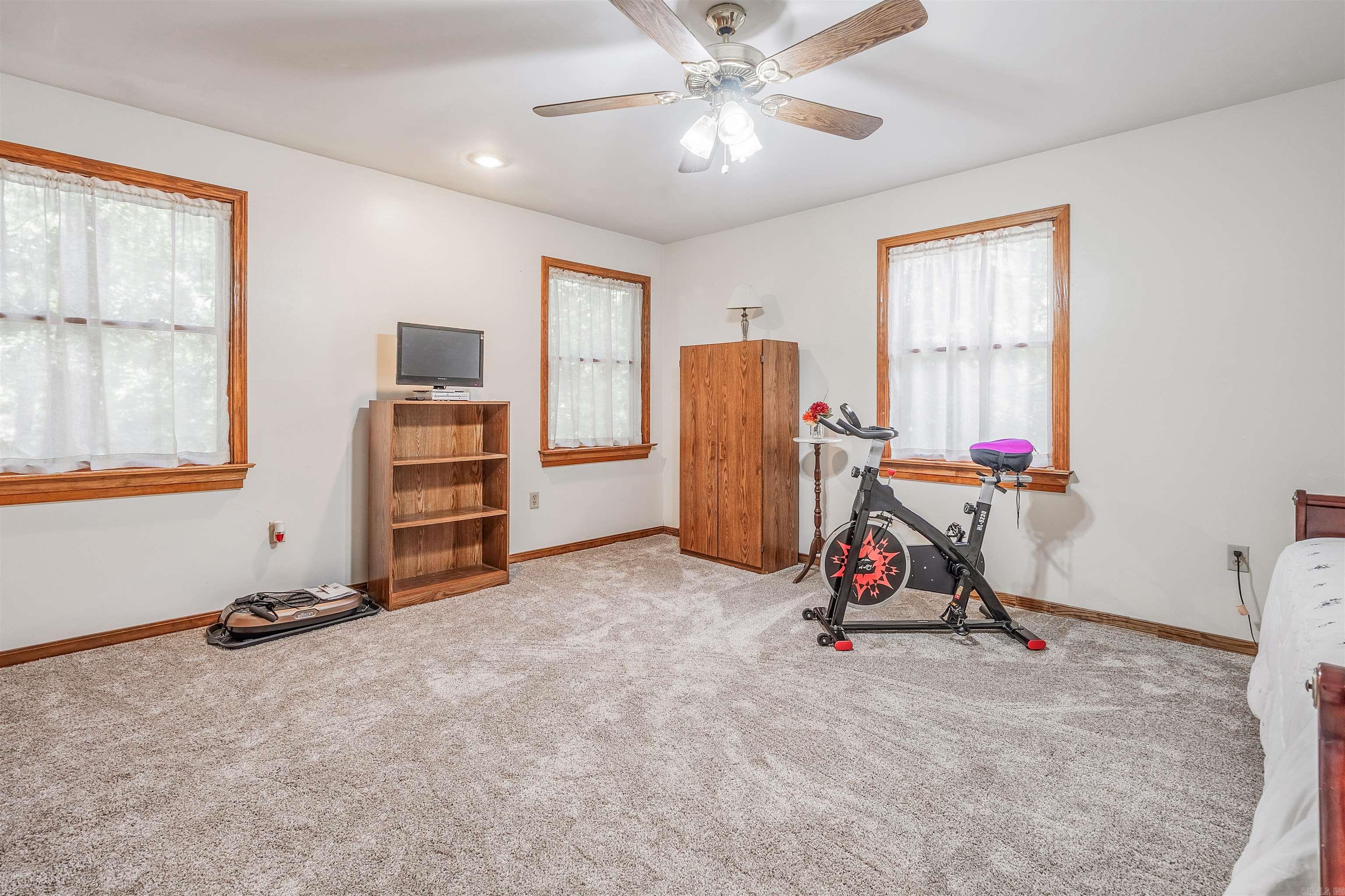 122 N Woodland Drive  Conway, AR
