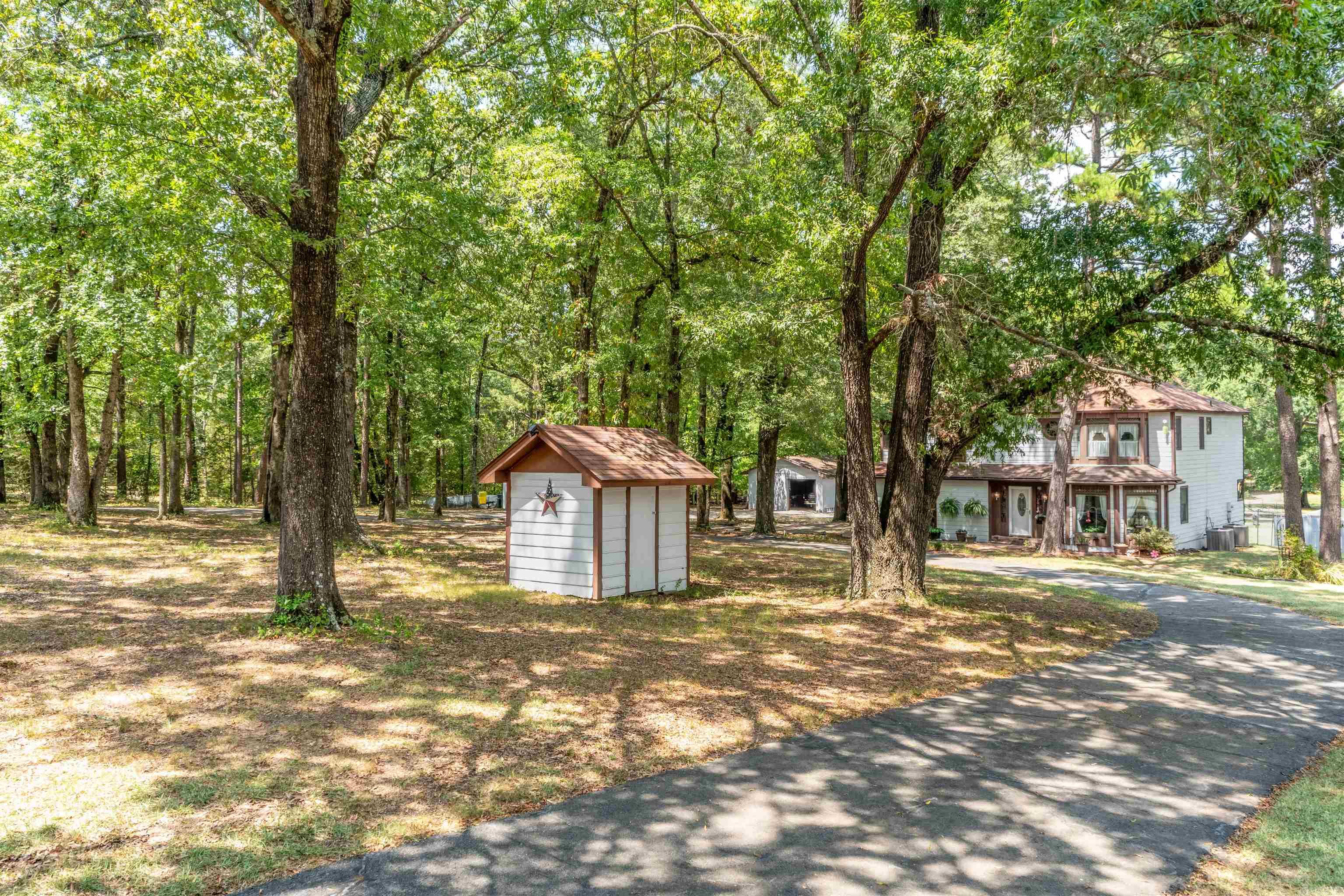 122 N Woodland Drive  Conway, AR