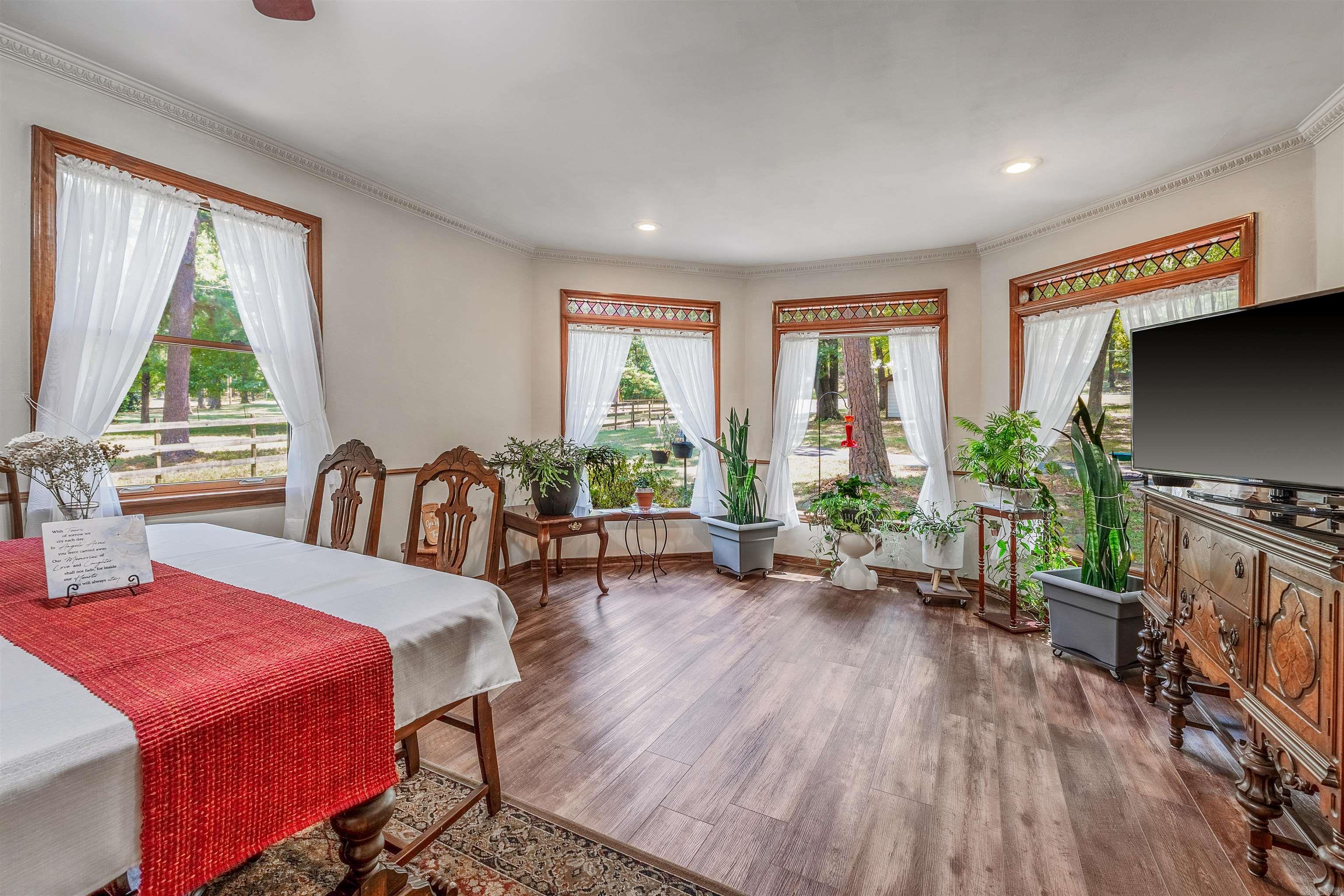 122 N Woodland Drive  Conway, AR
