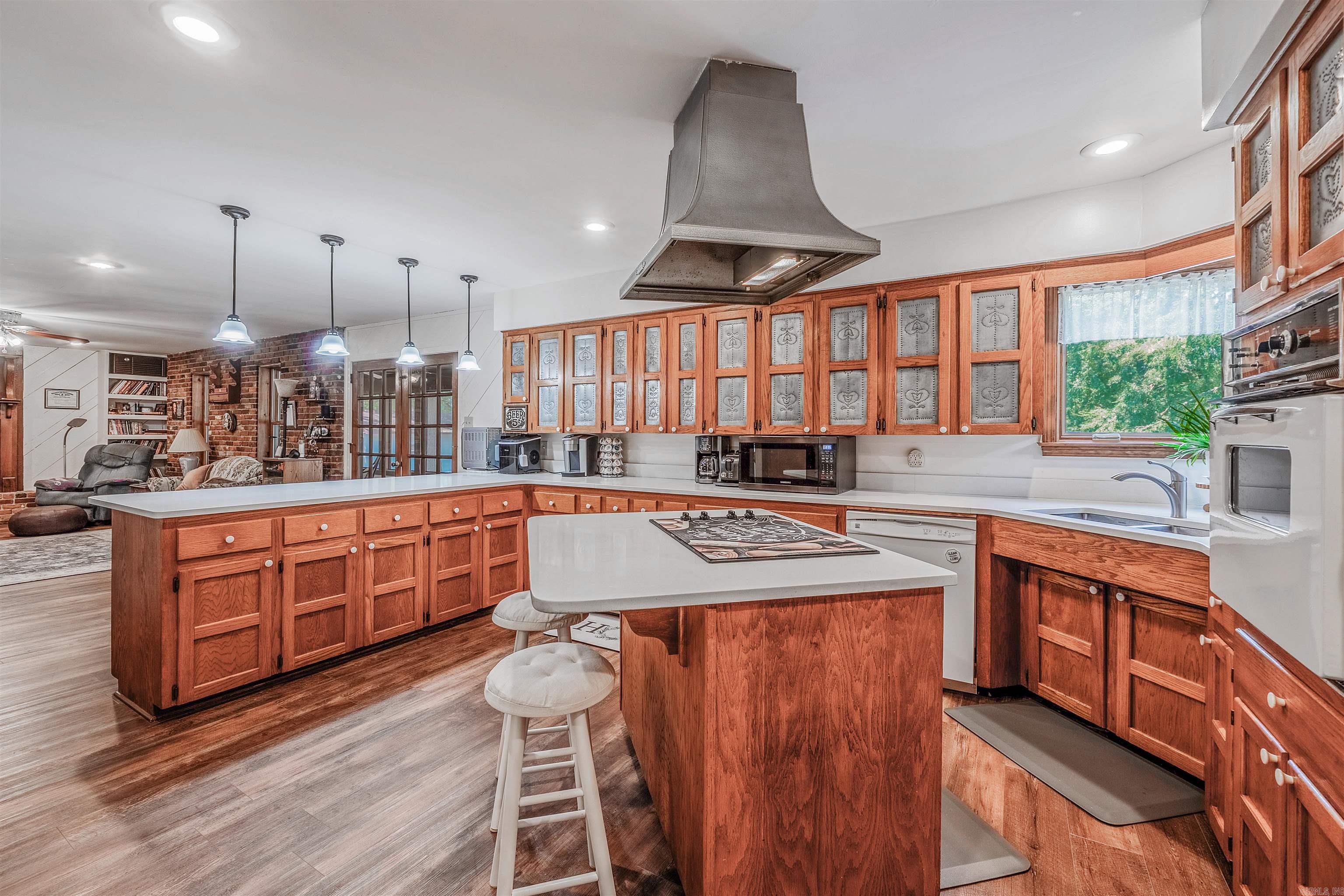 122 N Woodland Drive  Conway, AR