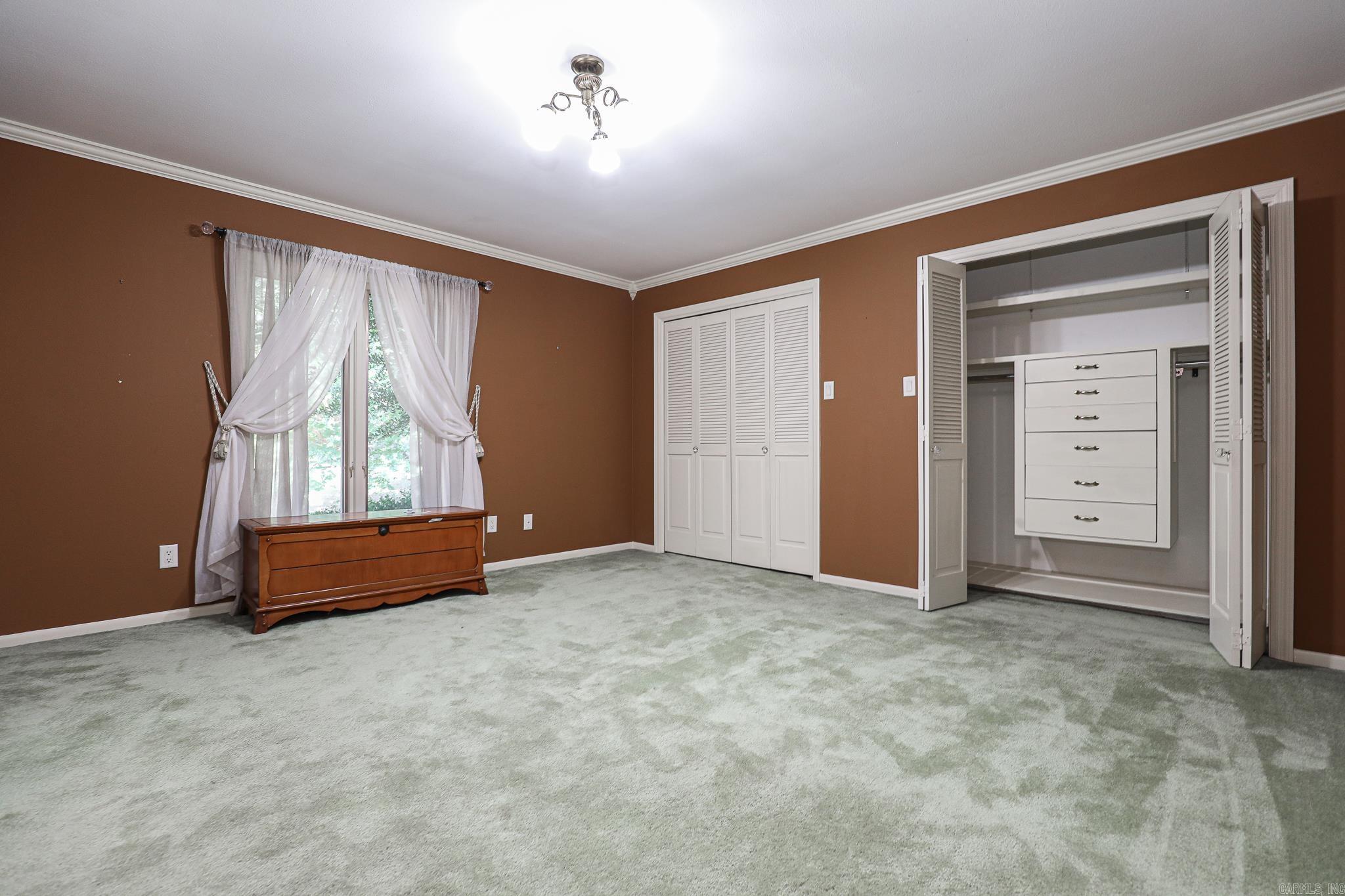521 W CROSS ST.  Benton, AR