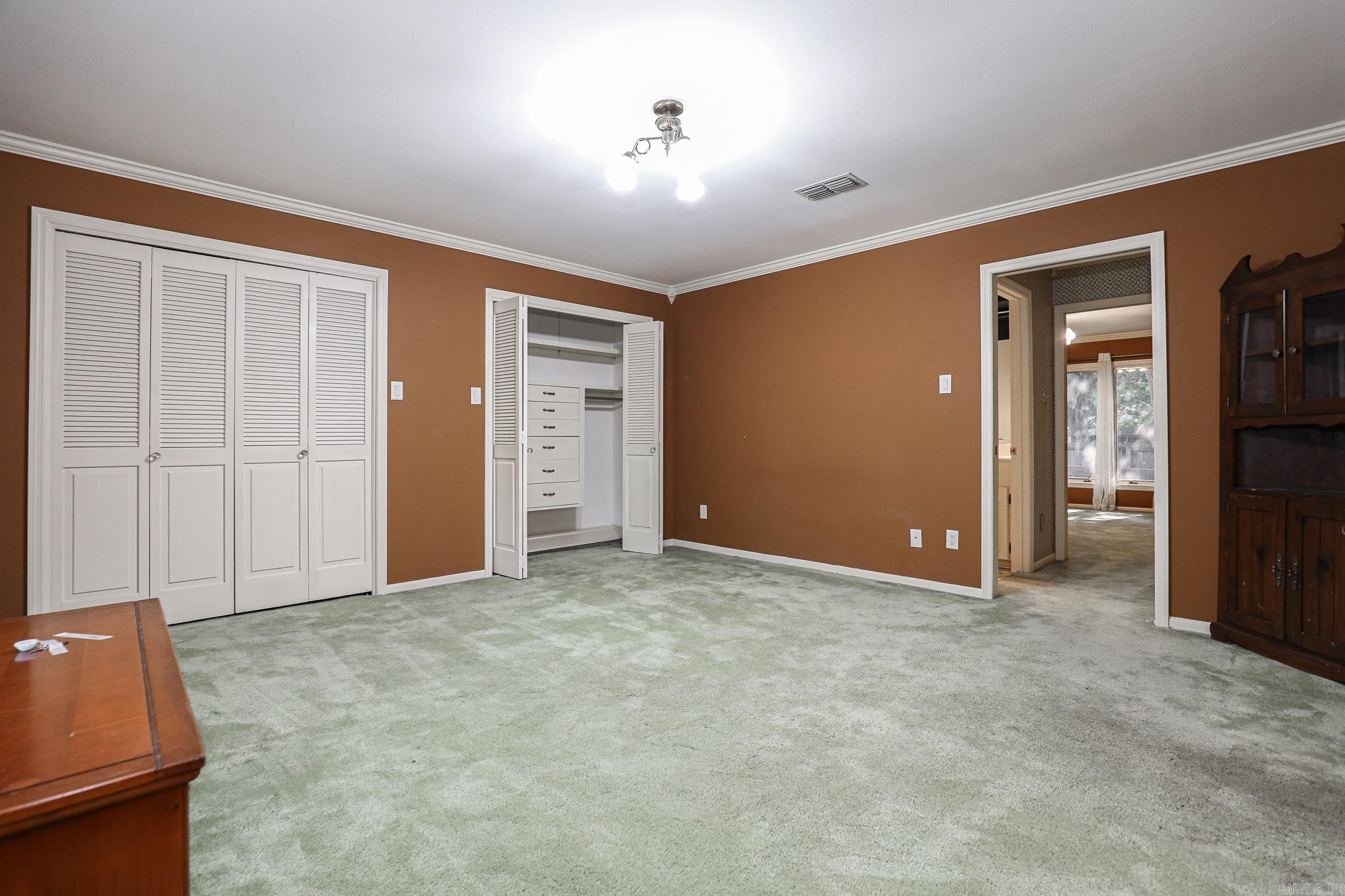 521 W CROSS ST.  Benton, AR