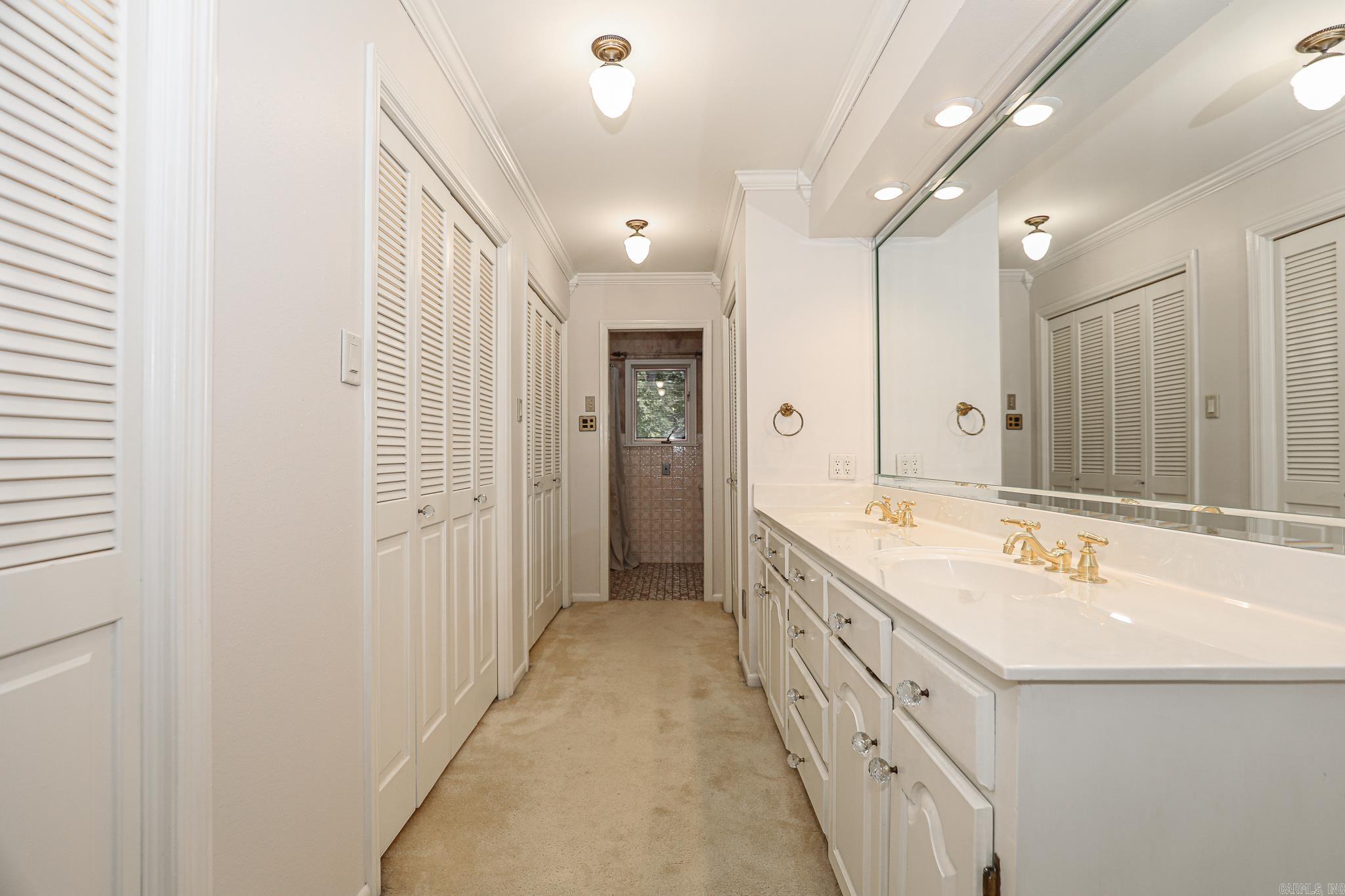 521 W CROSS ST.  Benton, AR