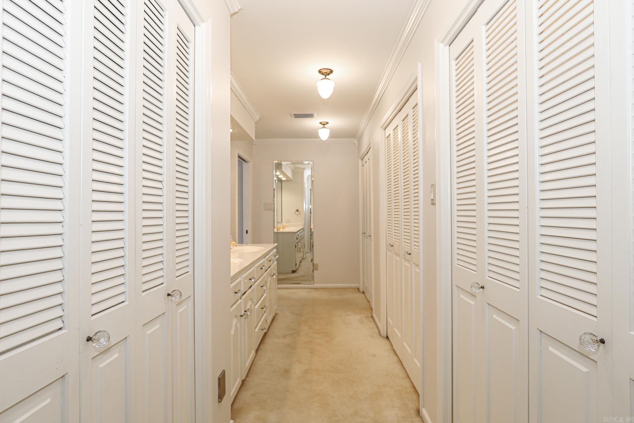 521 W CROSS ST.  Benton, AR