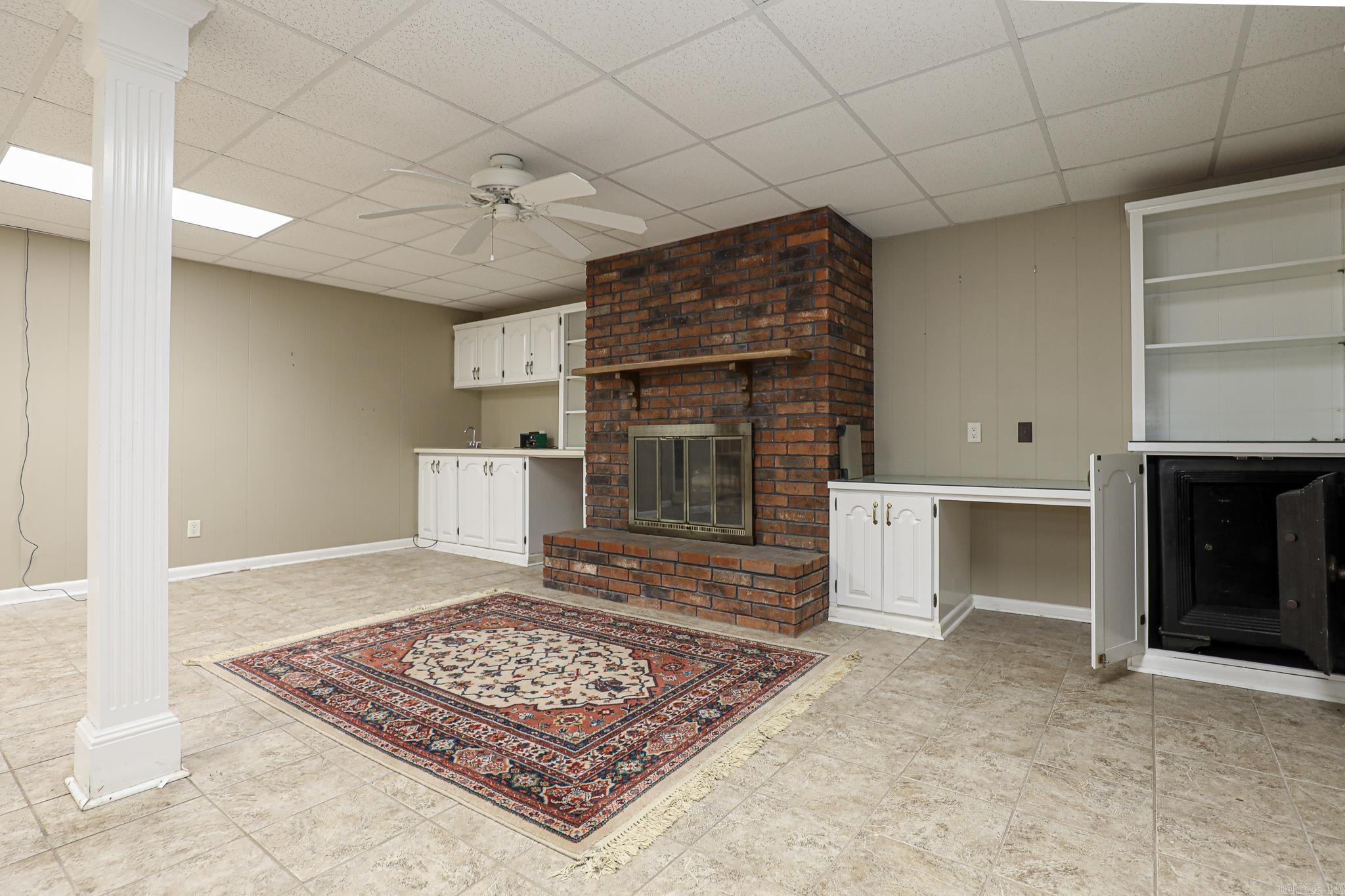 521 W CROSS ST.  Benton, AR