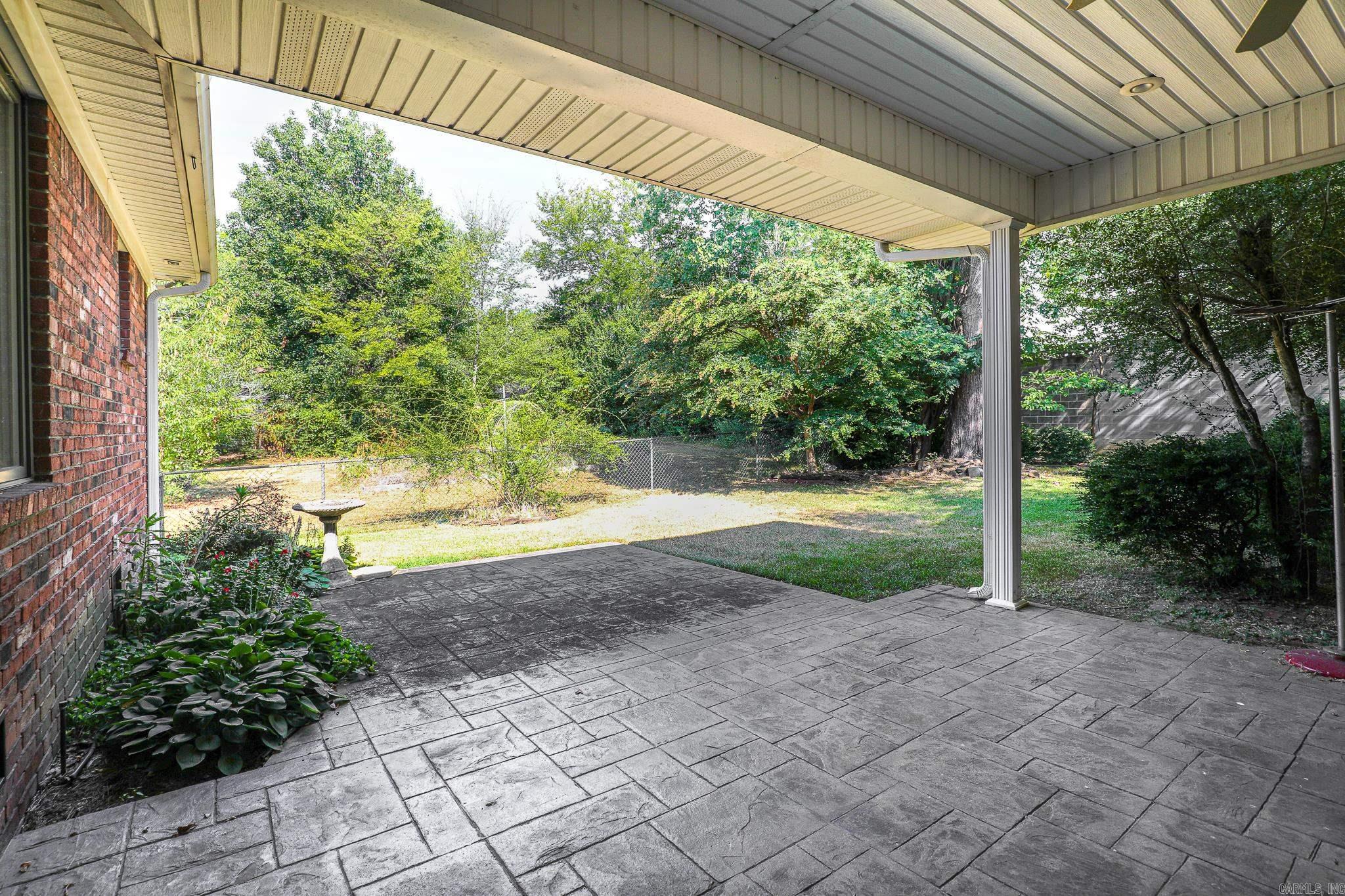 521 W CROSS ST.  Benton, AR