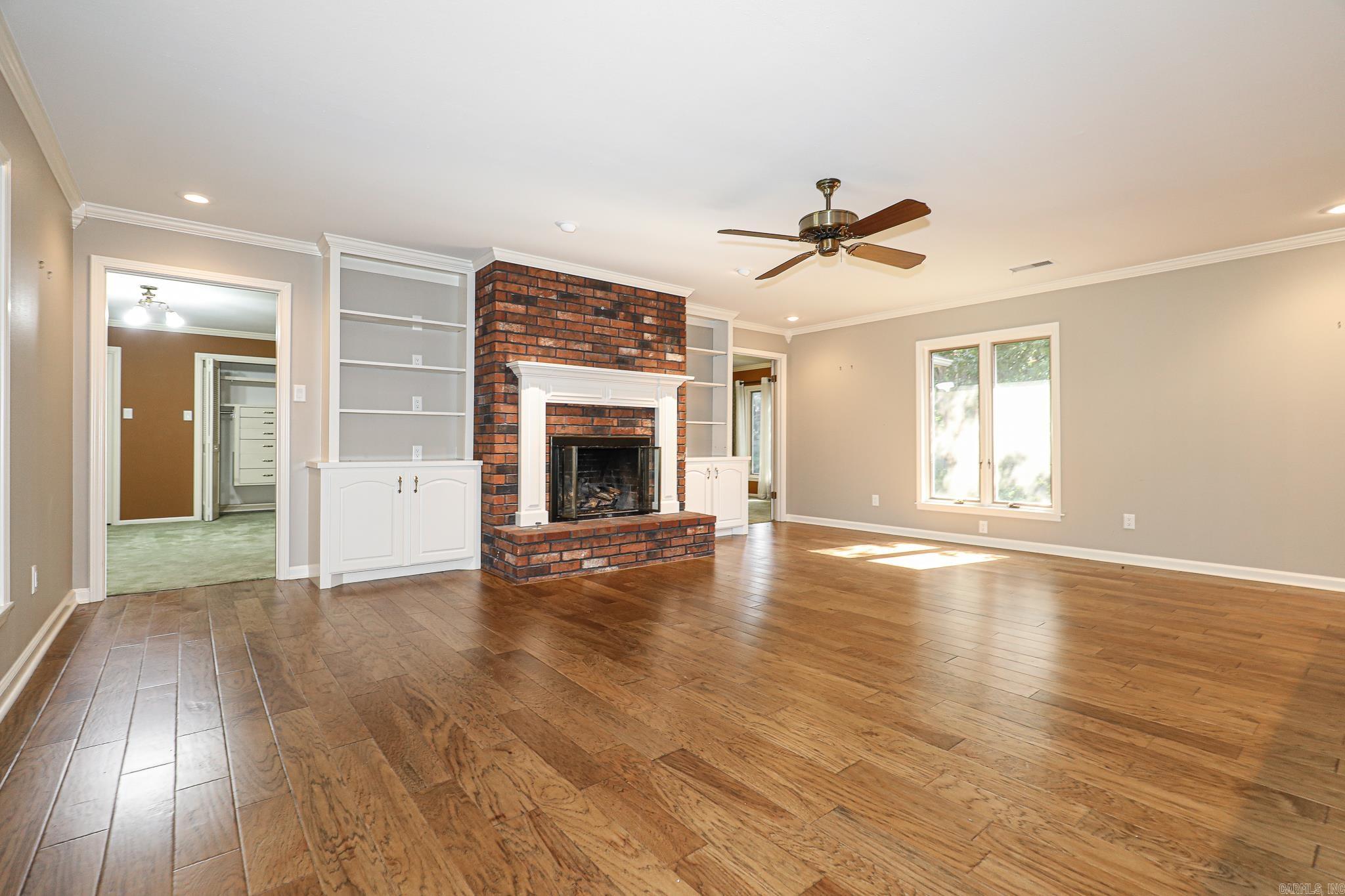 521 W CROSS ST.  Benton, AR