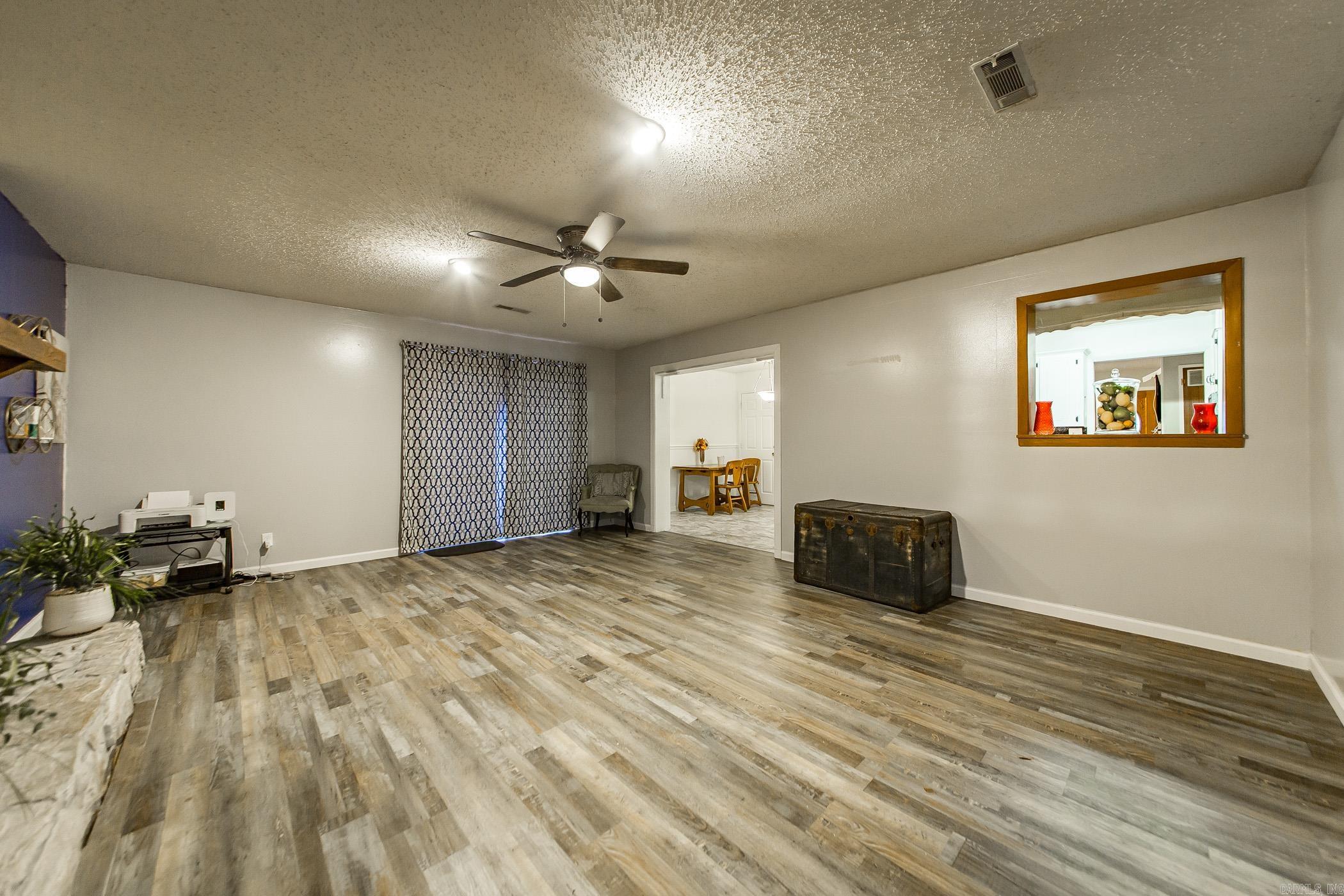 5621 Applewood Drive North Little Rock, AR 72118