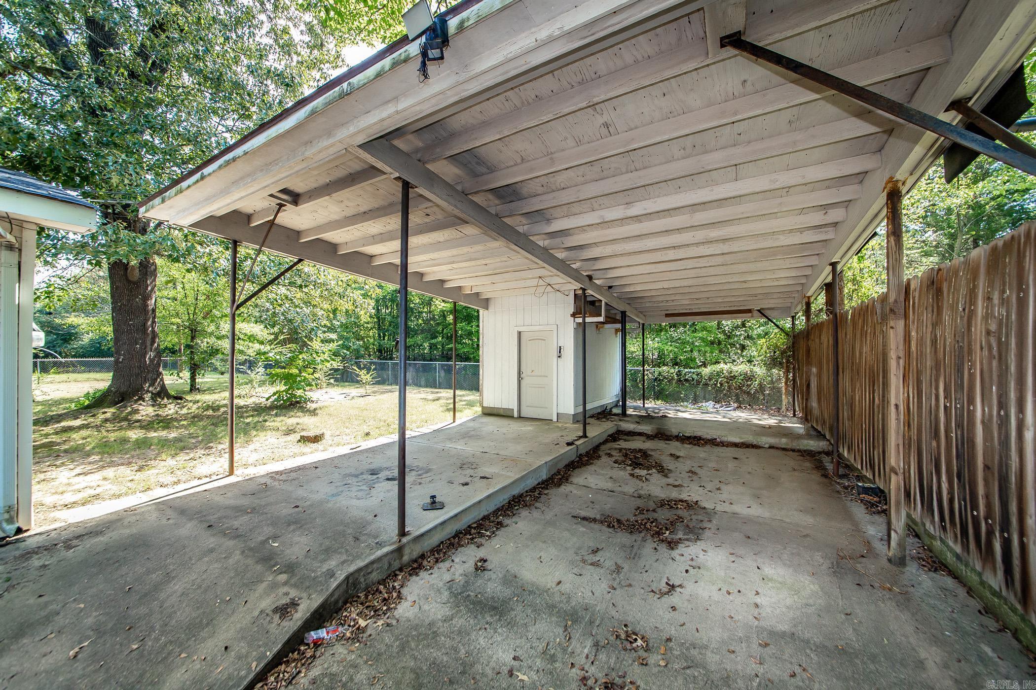 5621 Applewood Drive North Little Rock, AR 72118
