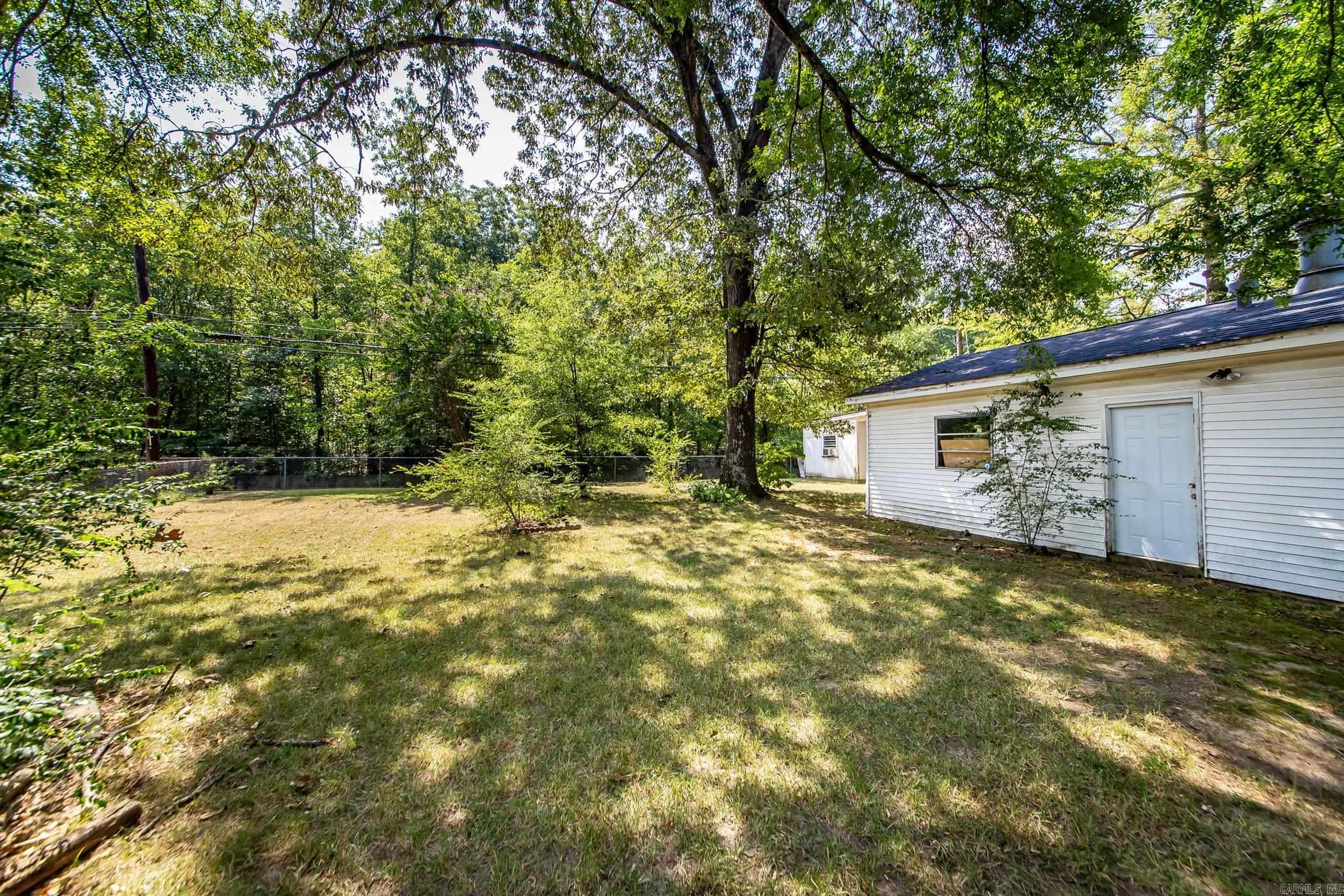 5621 Applewood Drive North Little Rock, AR 72118