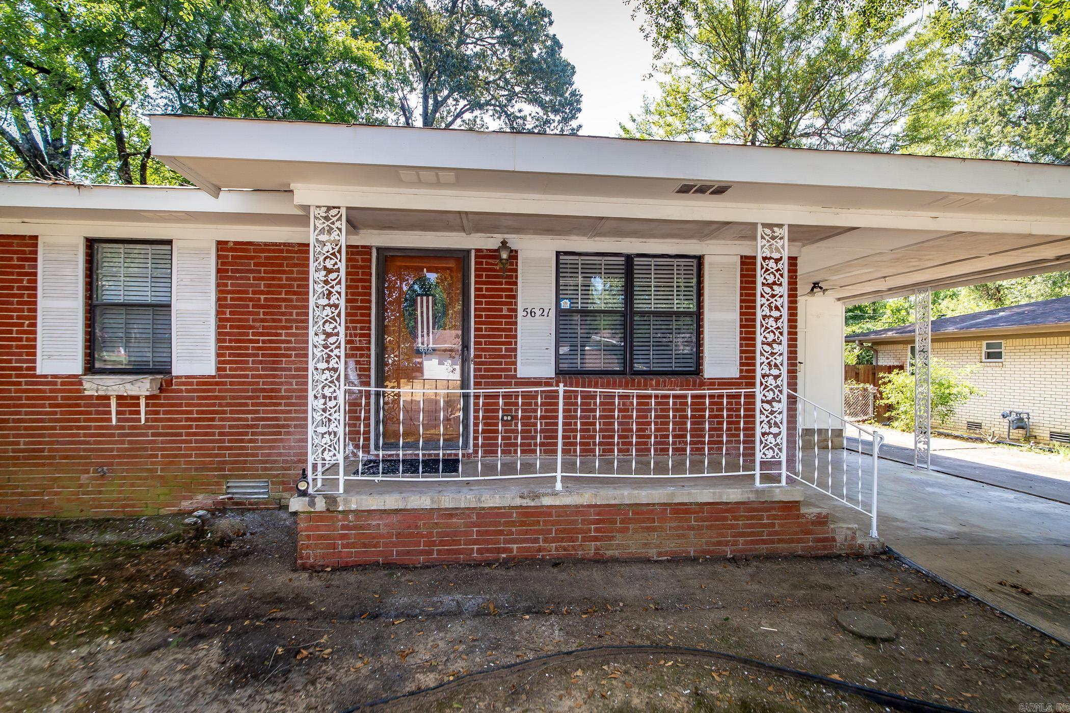 5621 Applewood Drive North Little Rock, AR 72118