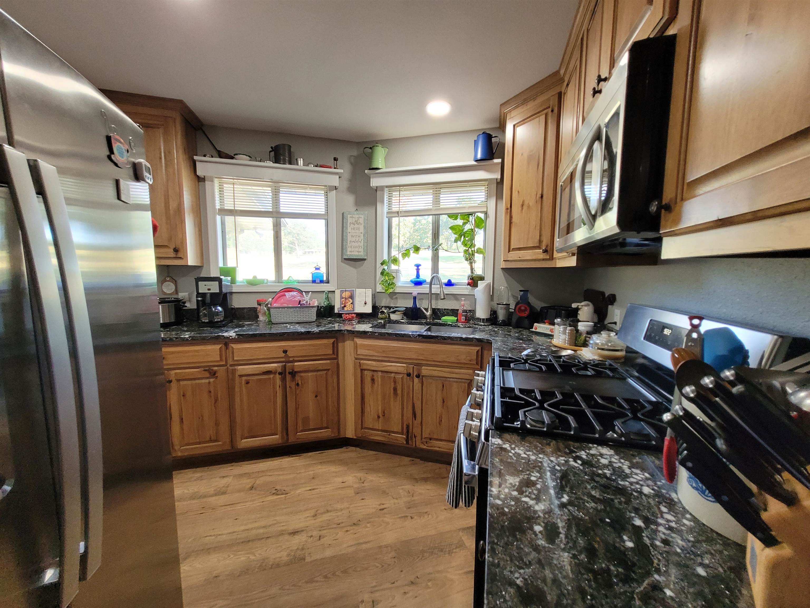 310 W Green Valley Drive  Horseshoe Bend, AR