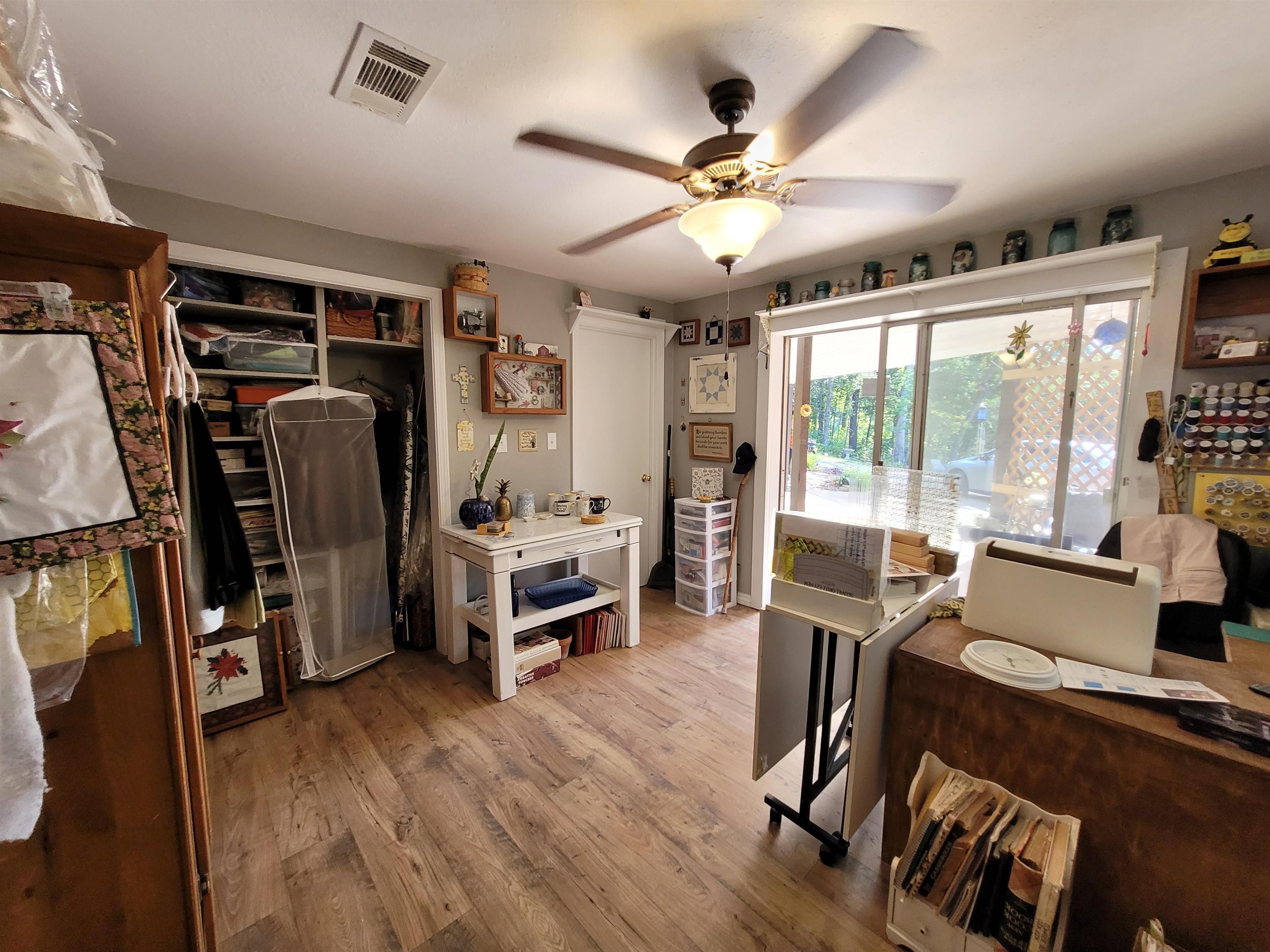 310 W Green Valley Drive  Horseshoe Bend, AR