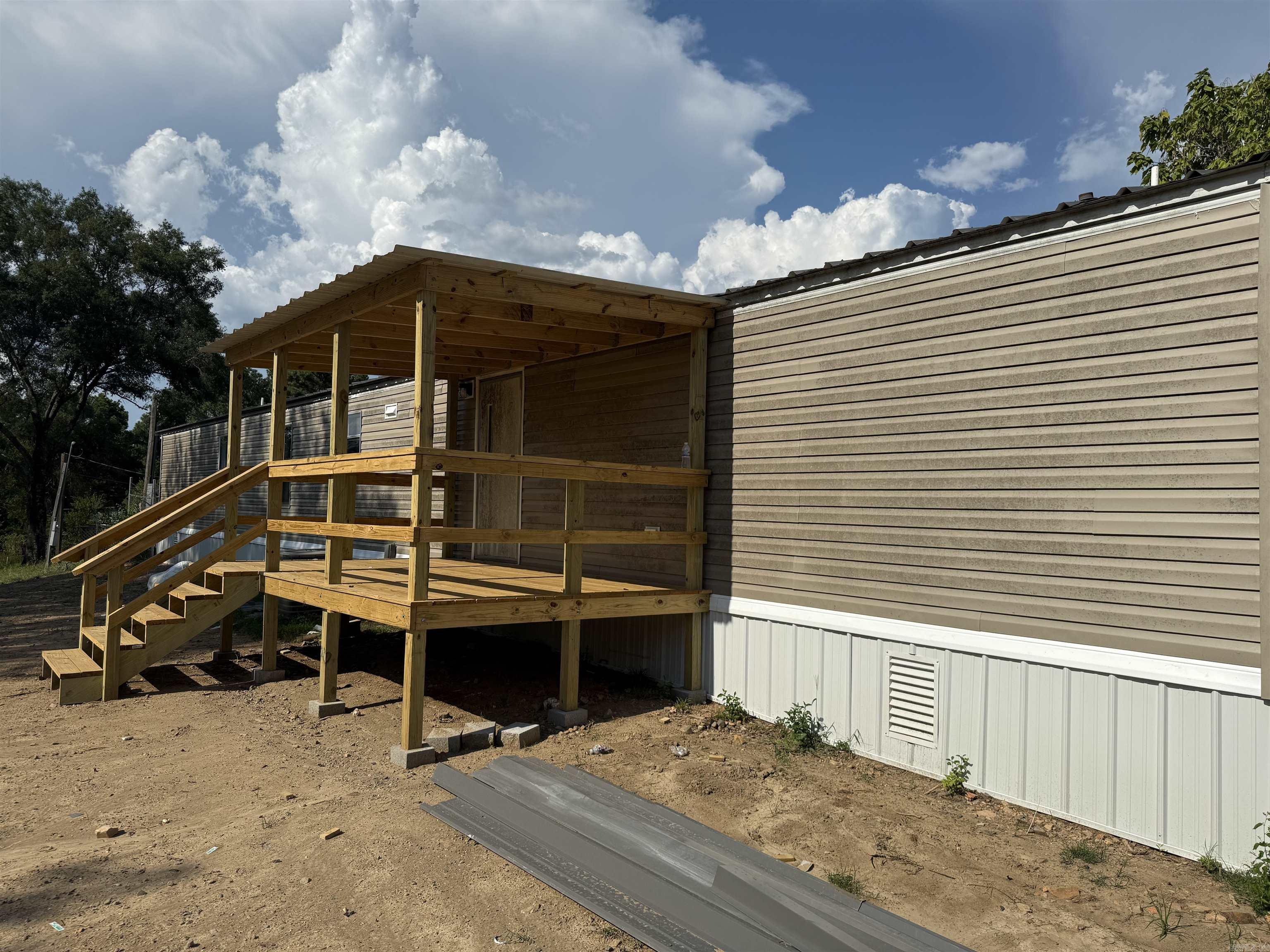 155 Ebony Way