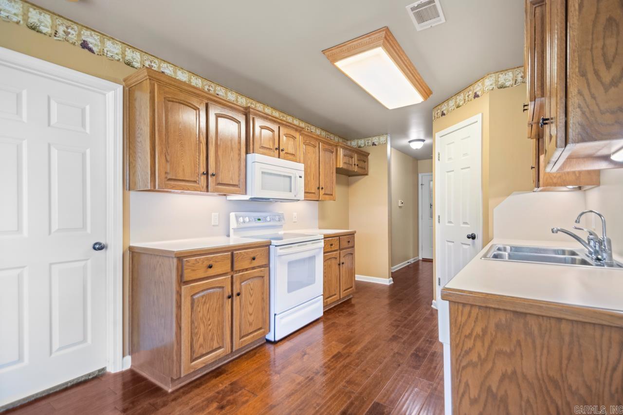 38 Reno Drive  Cabot, AR