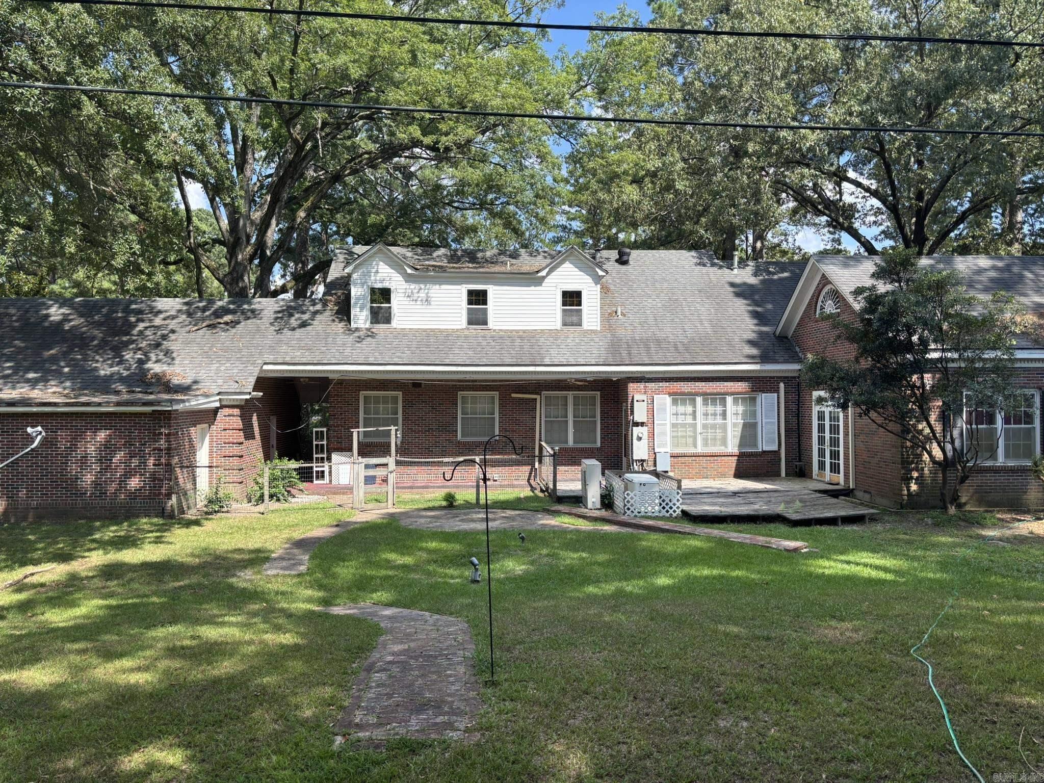 308 Elaine  Camden, AR