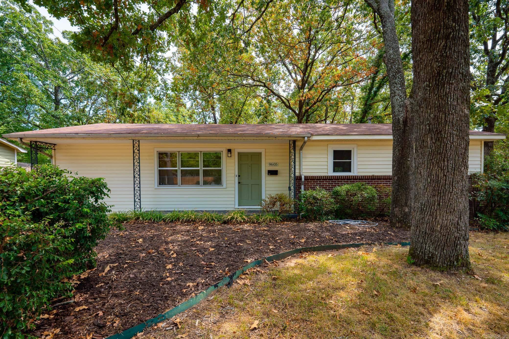 9605 Brooks  Little Rock, AR