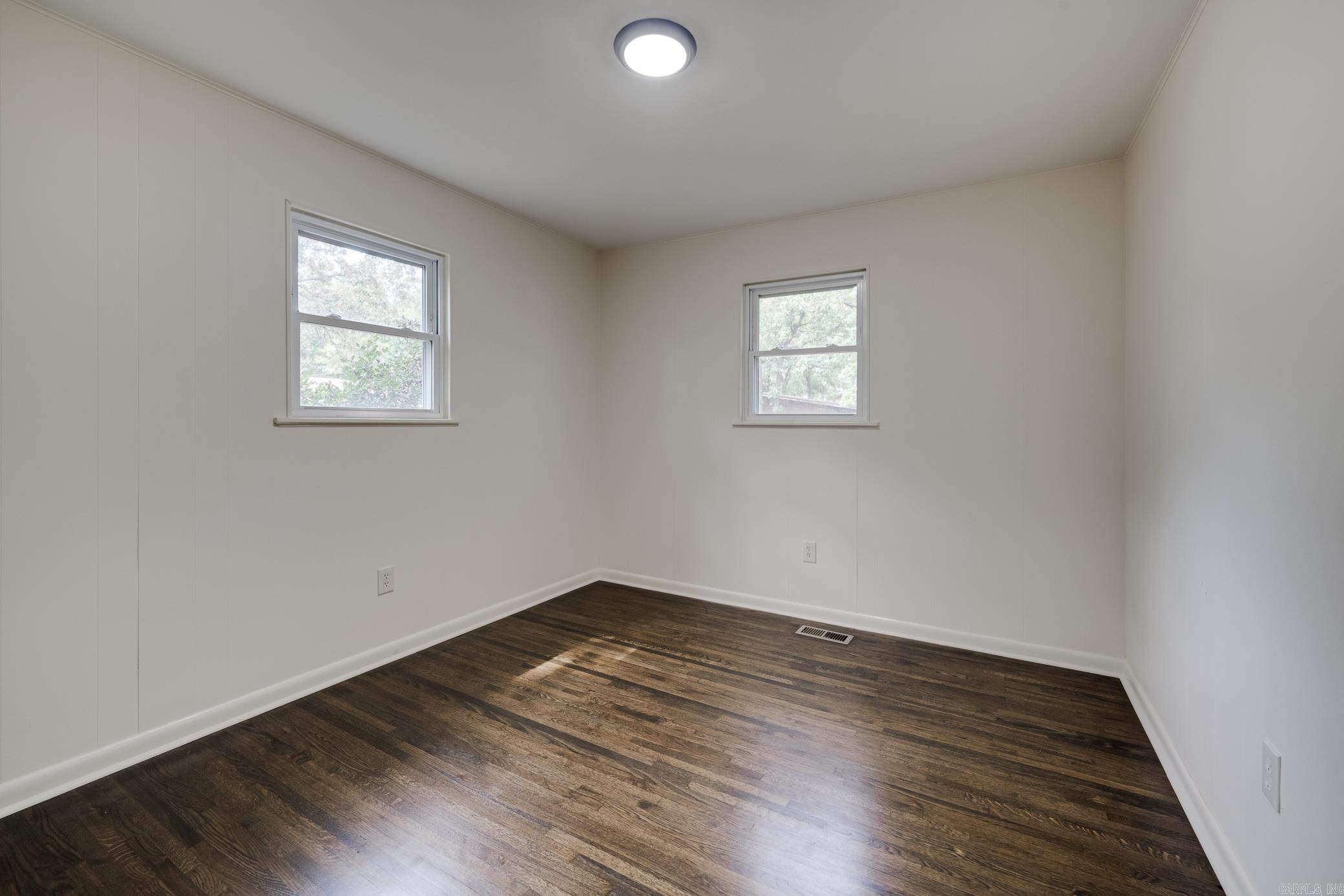 9605 Brooks  Little Rock, AR