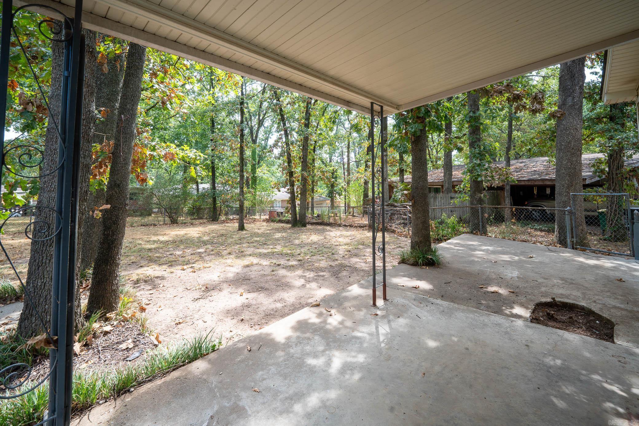 9605 Brooks  Little Rock, AR