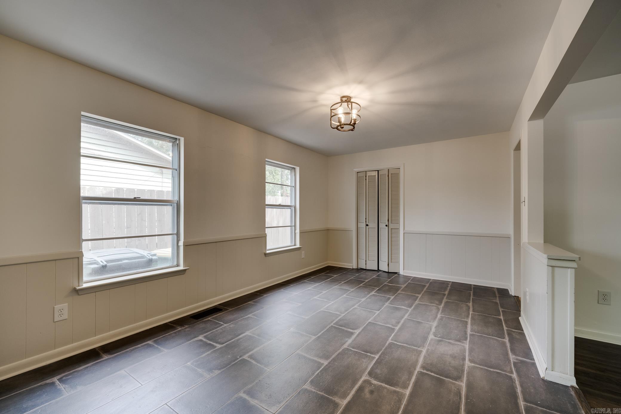 9605 Brooks Court Little Rock, AR 72205