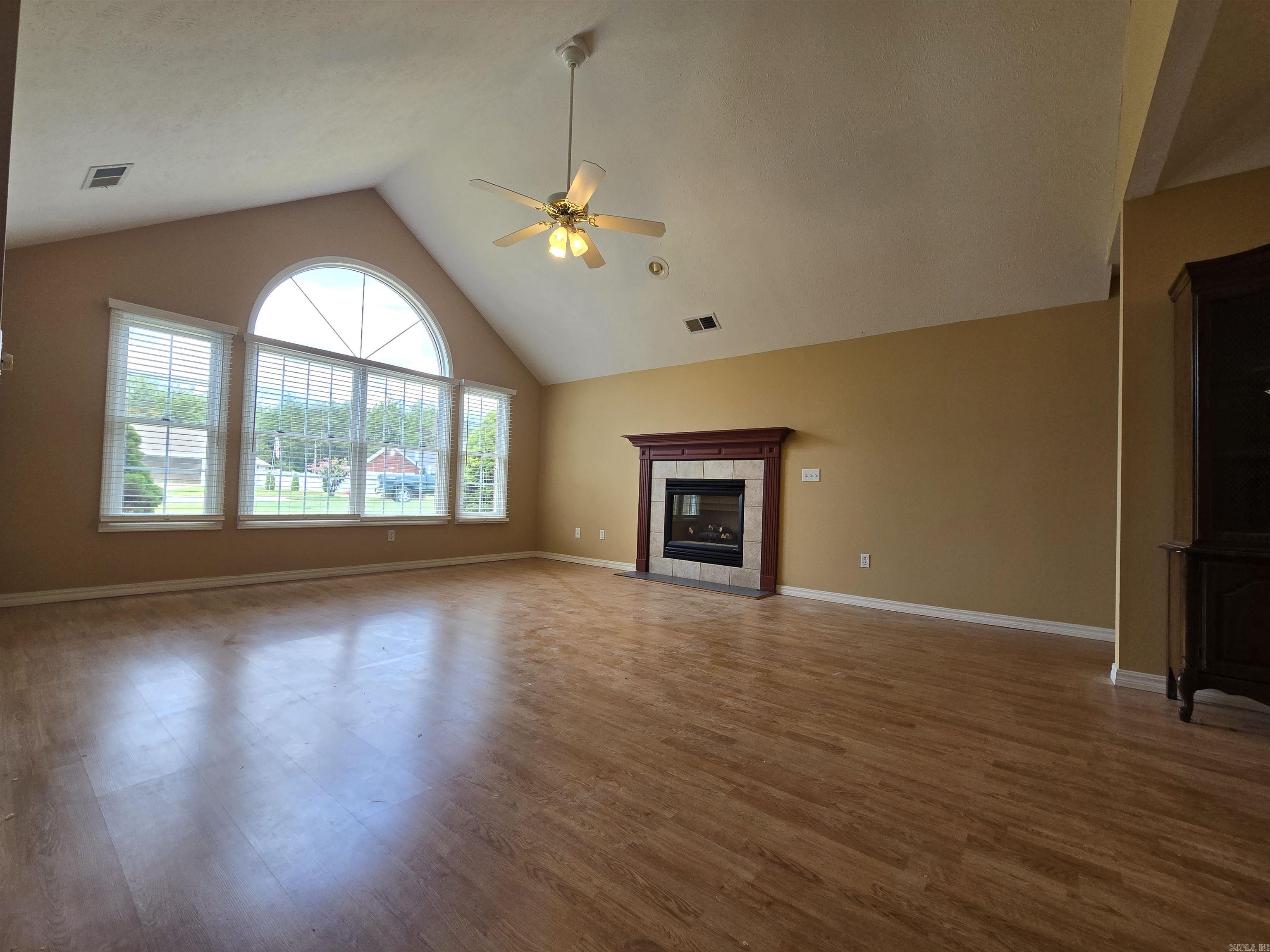 1322 Cottonwood  Mountain Home, AR