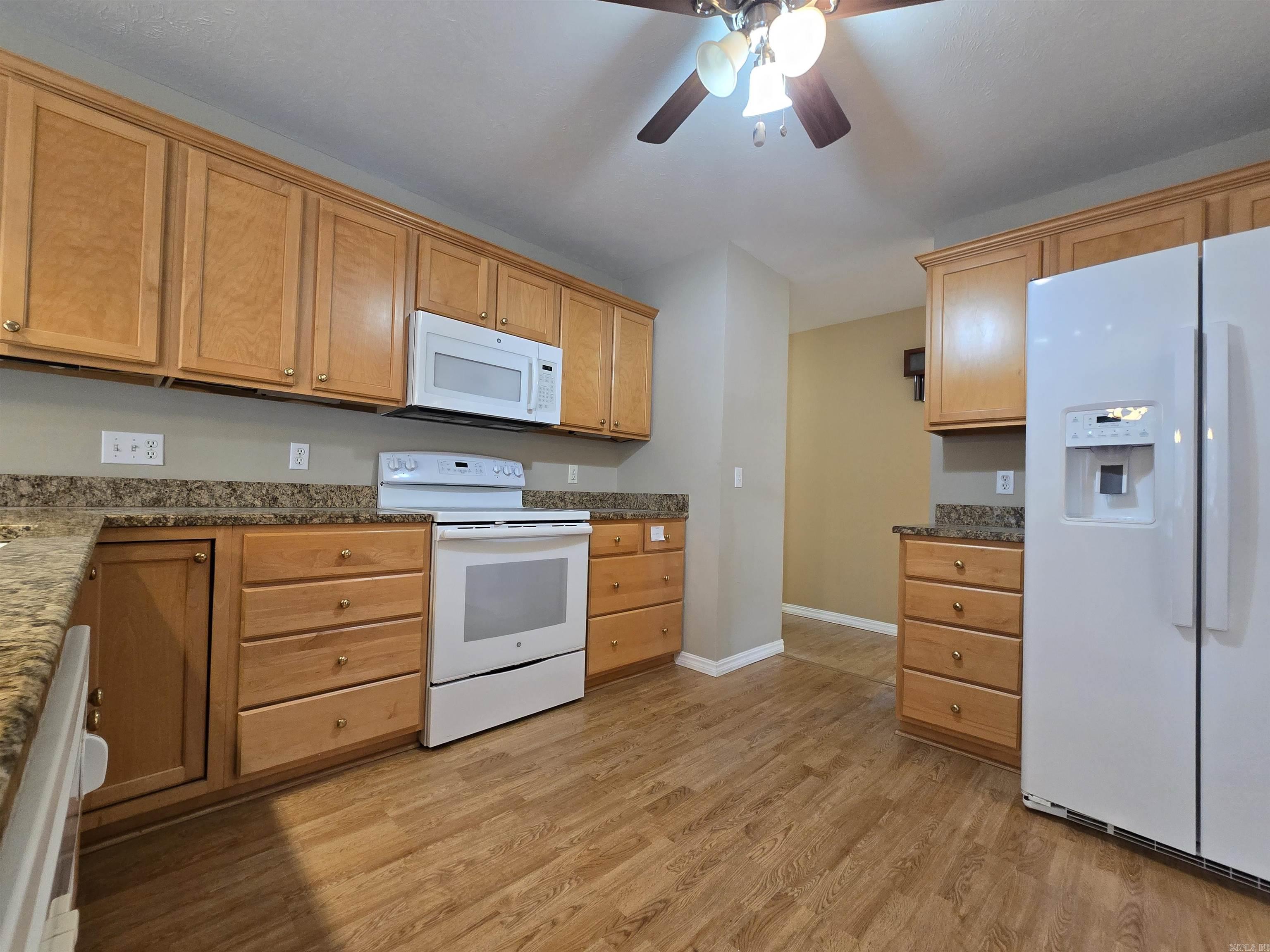 1322 Cottonwood  Mountain Home, AR