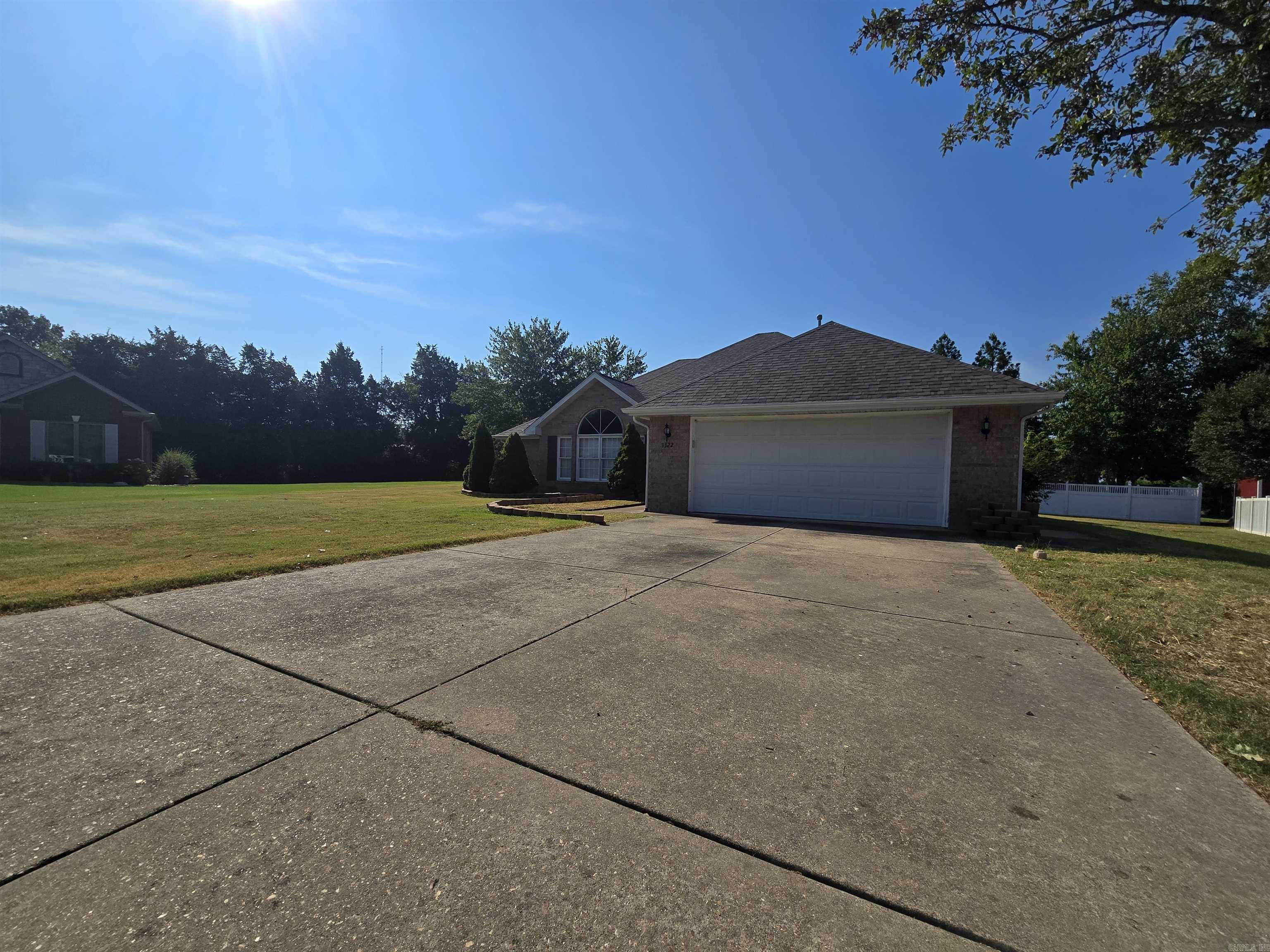 1322 Cottonwood  Mountain Home, AR