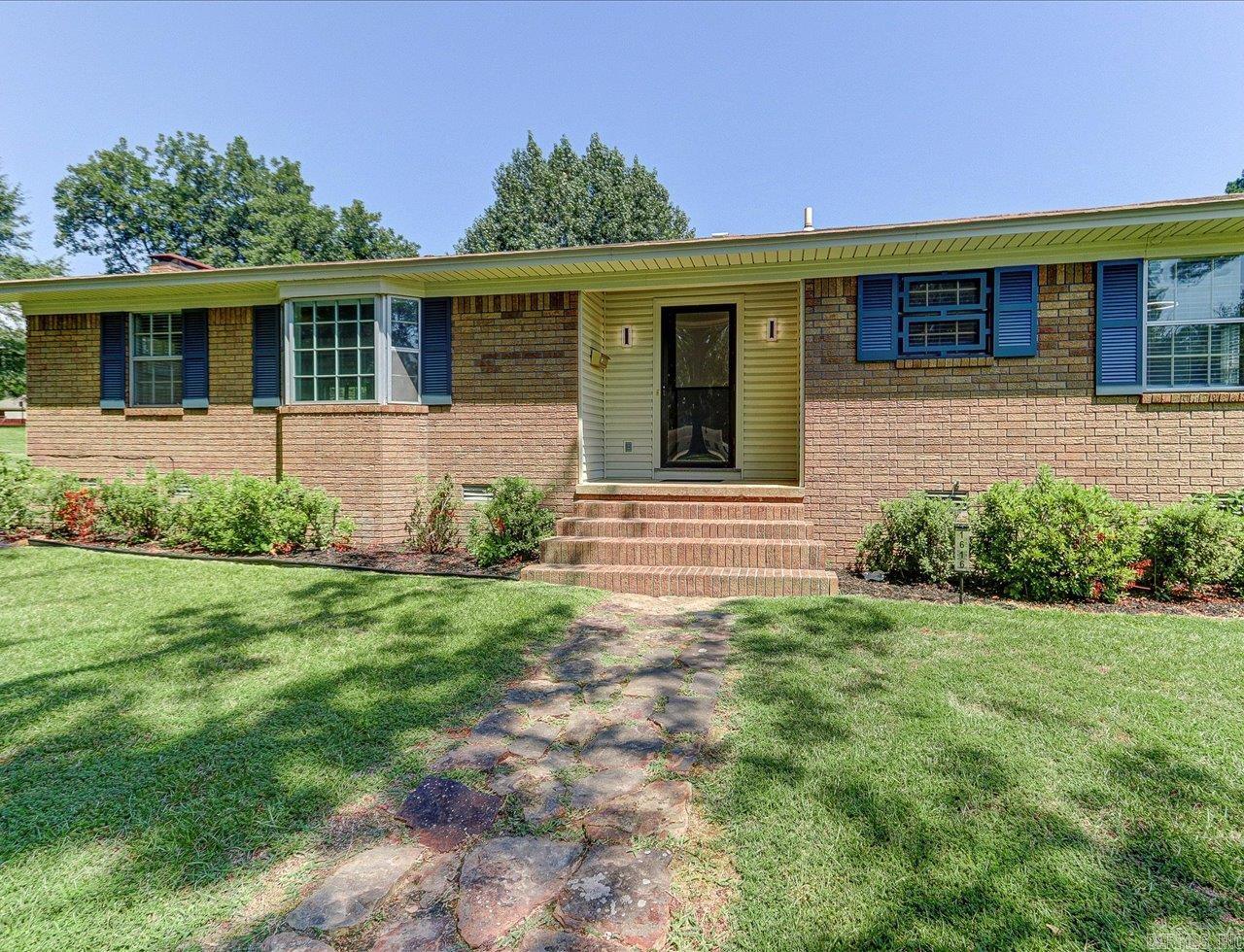 1616 Pine Bluff  Malvern, AR
