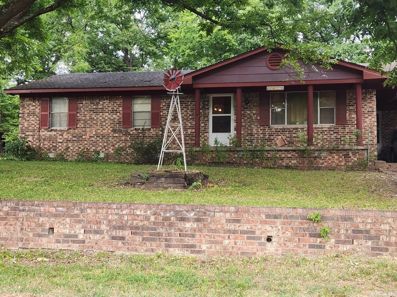 3210 James  Batesville, AR