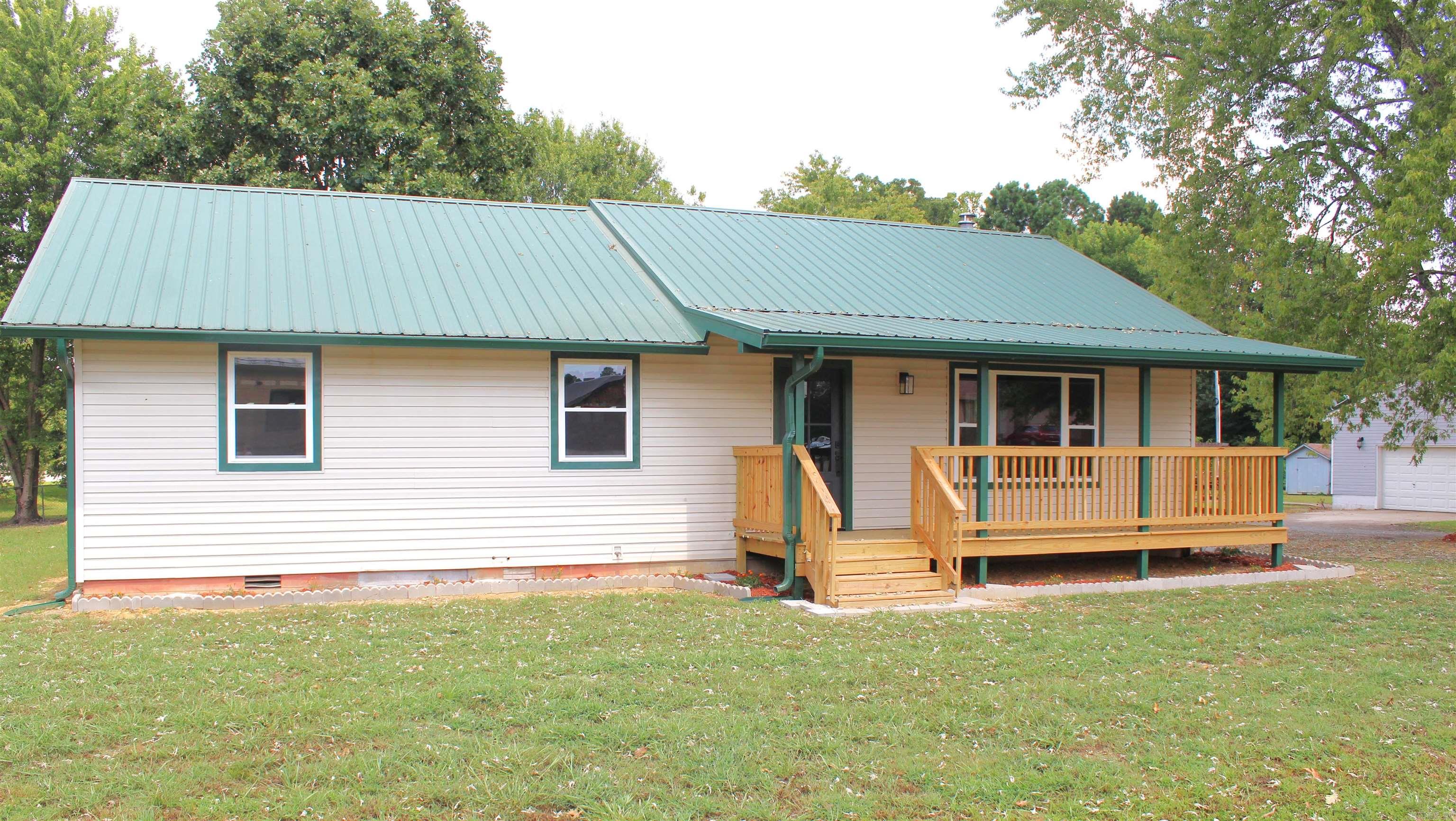 5 Walnut  Quitman, AR