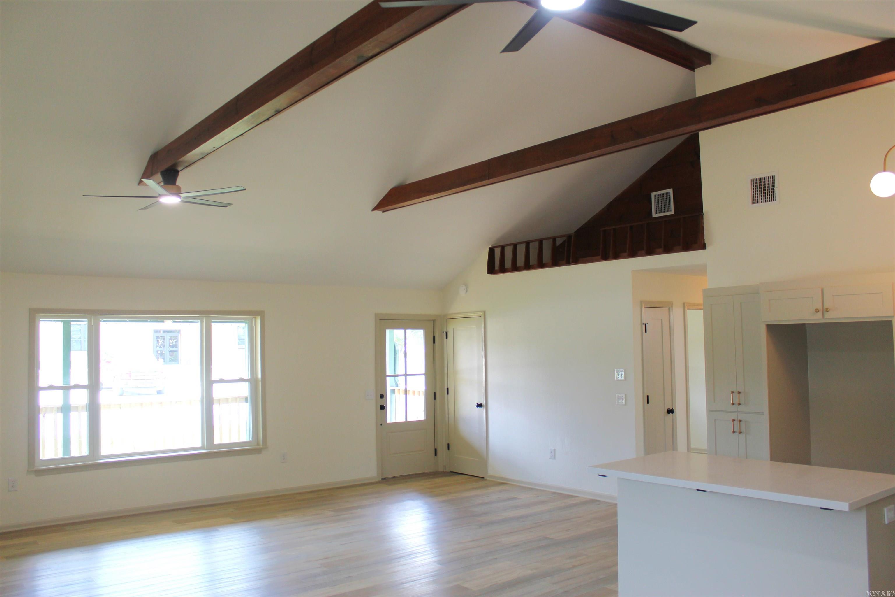 5 Walnut  Quitman, AR