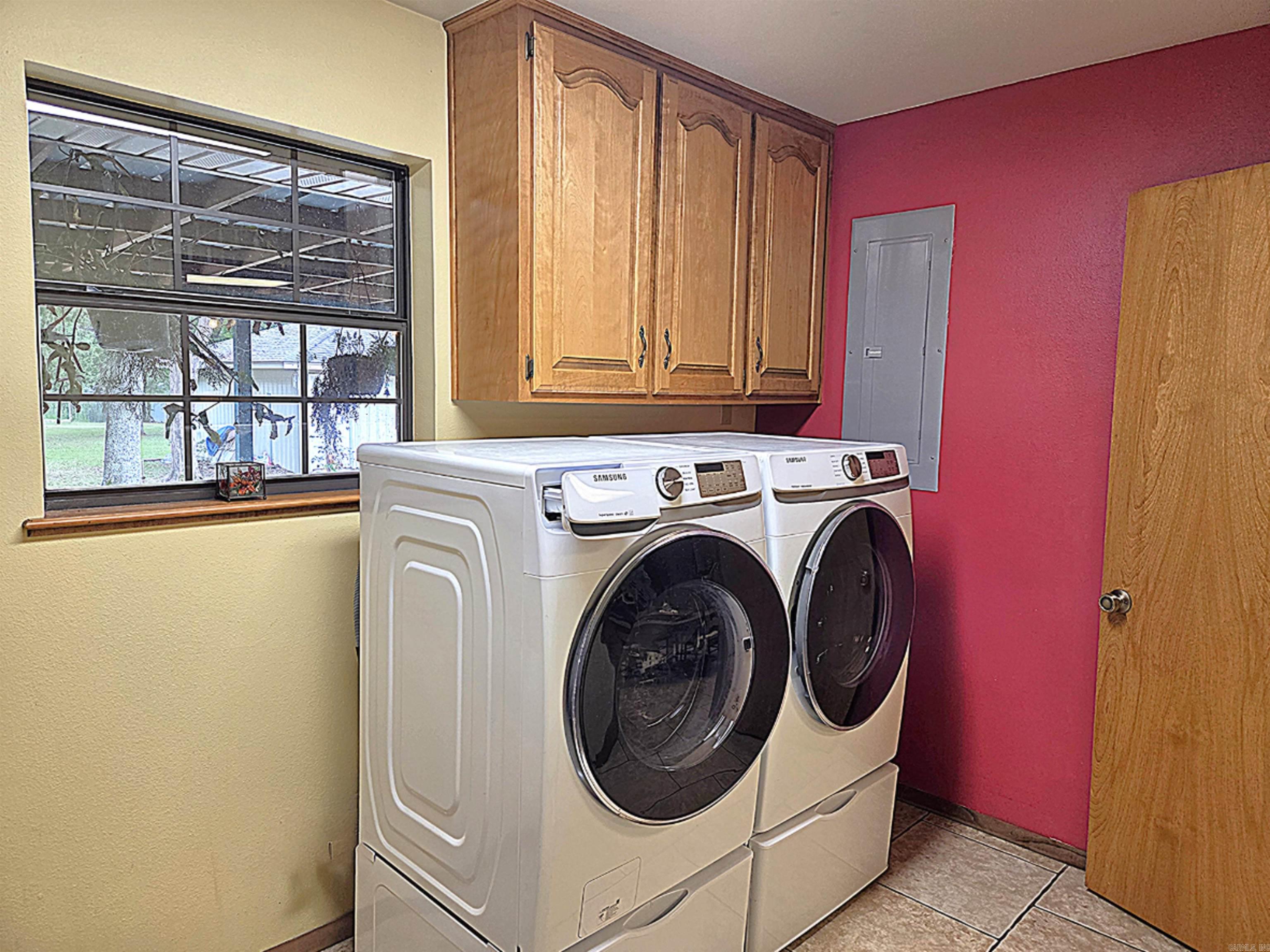 224 Polk Road 76 E Mena, AR 71953